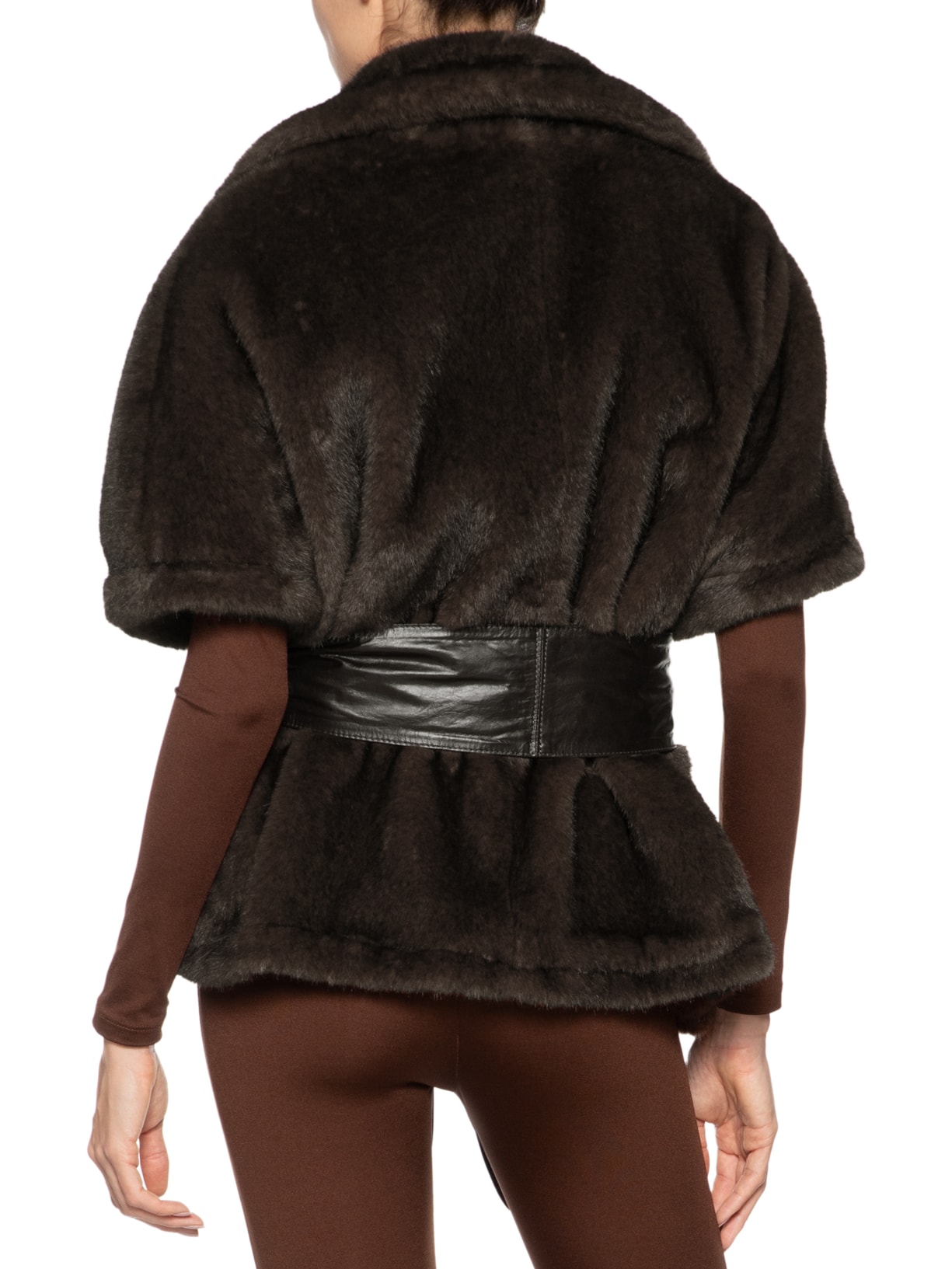 Poncho Feminino Kaia Marrom Carol Bassi