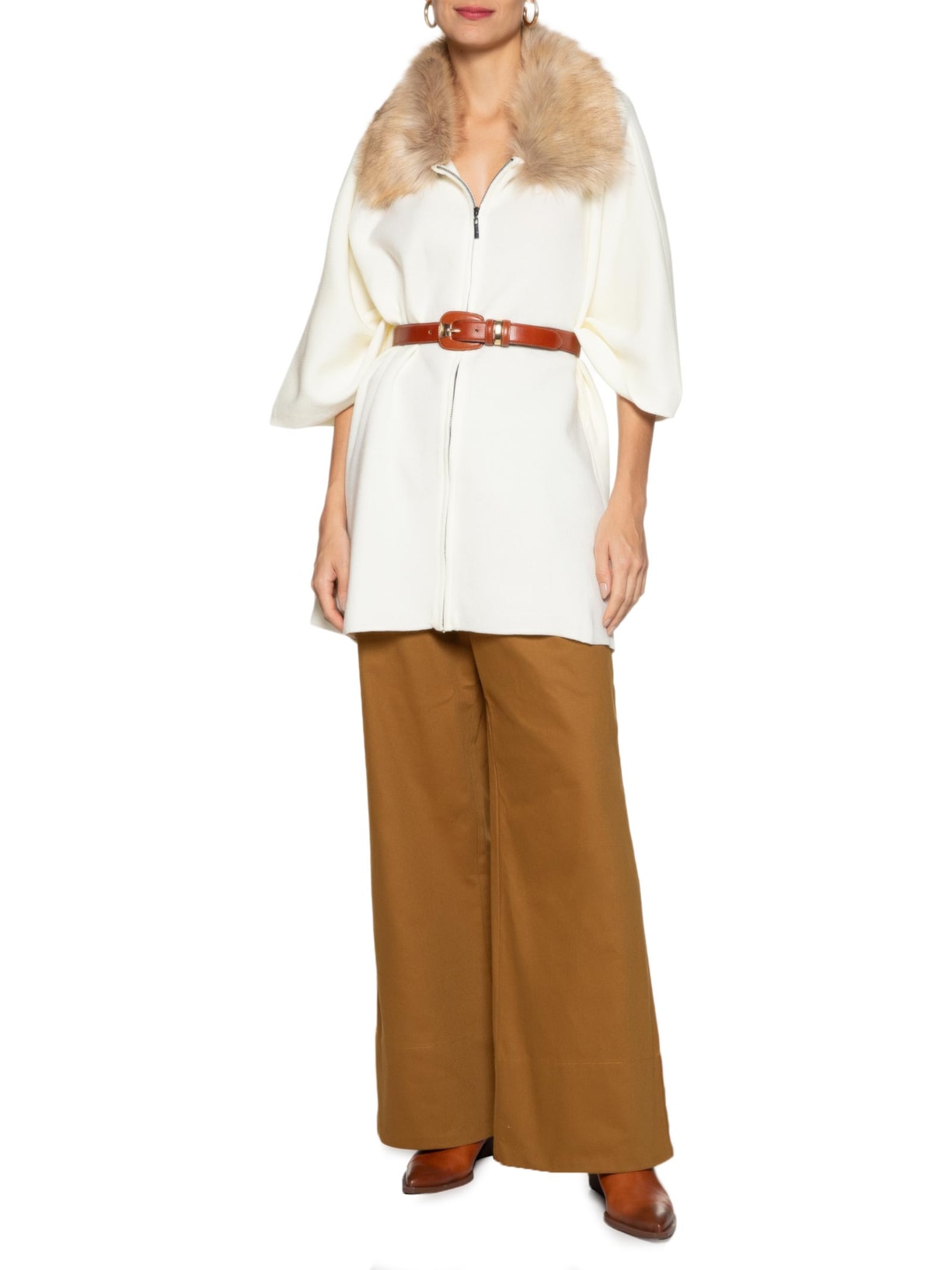 Poncho Feminino Silvana Off White Le Lis