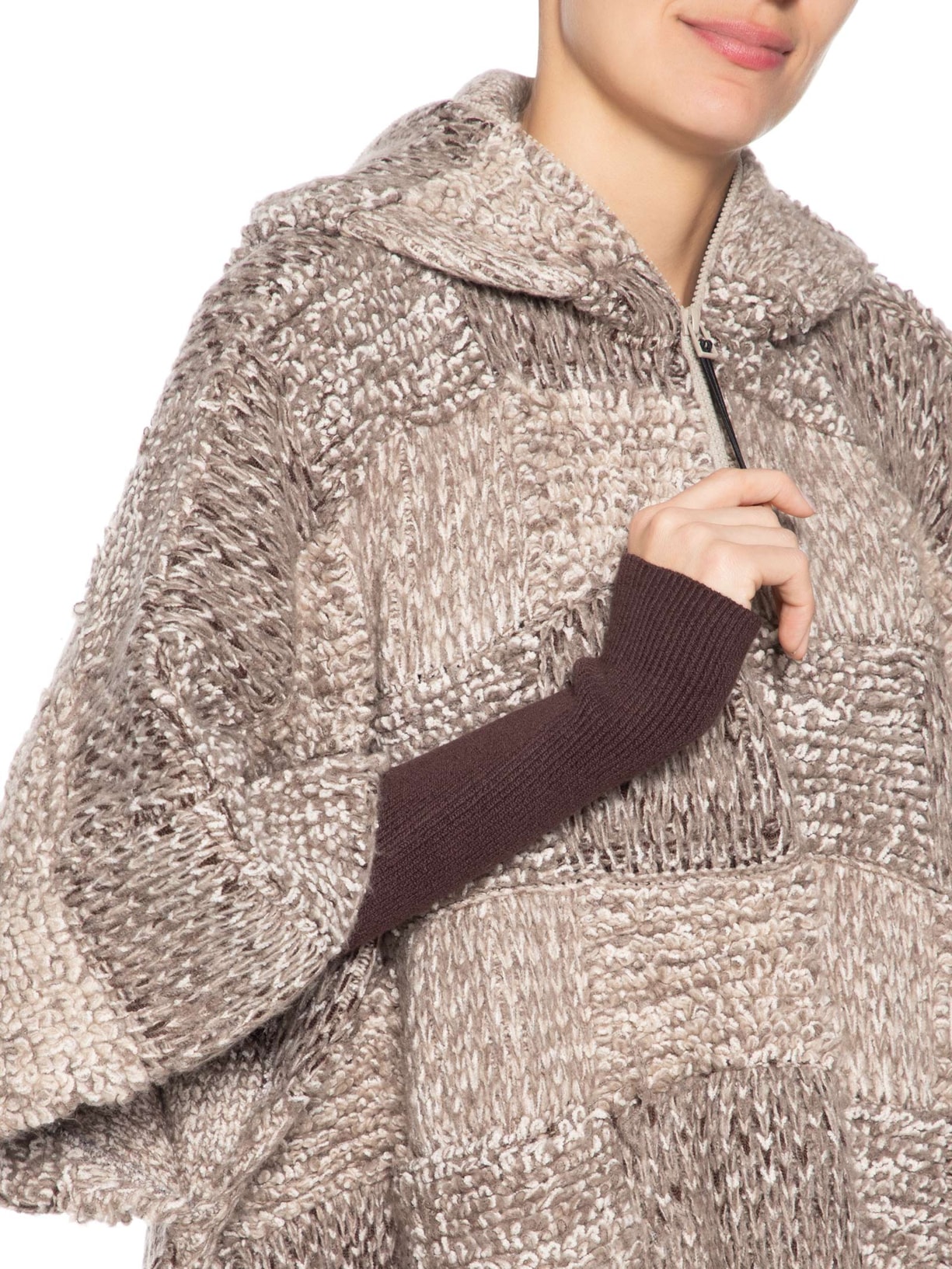 Poncho Feminino Tricot Listat Cinza Andrea Bogosian