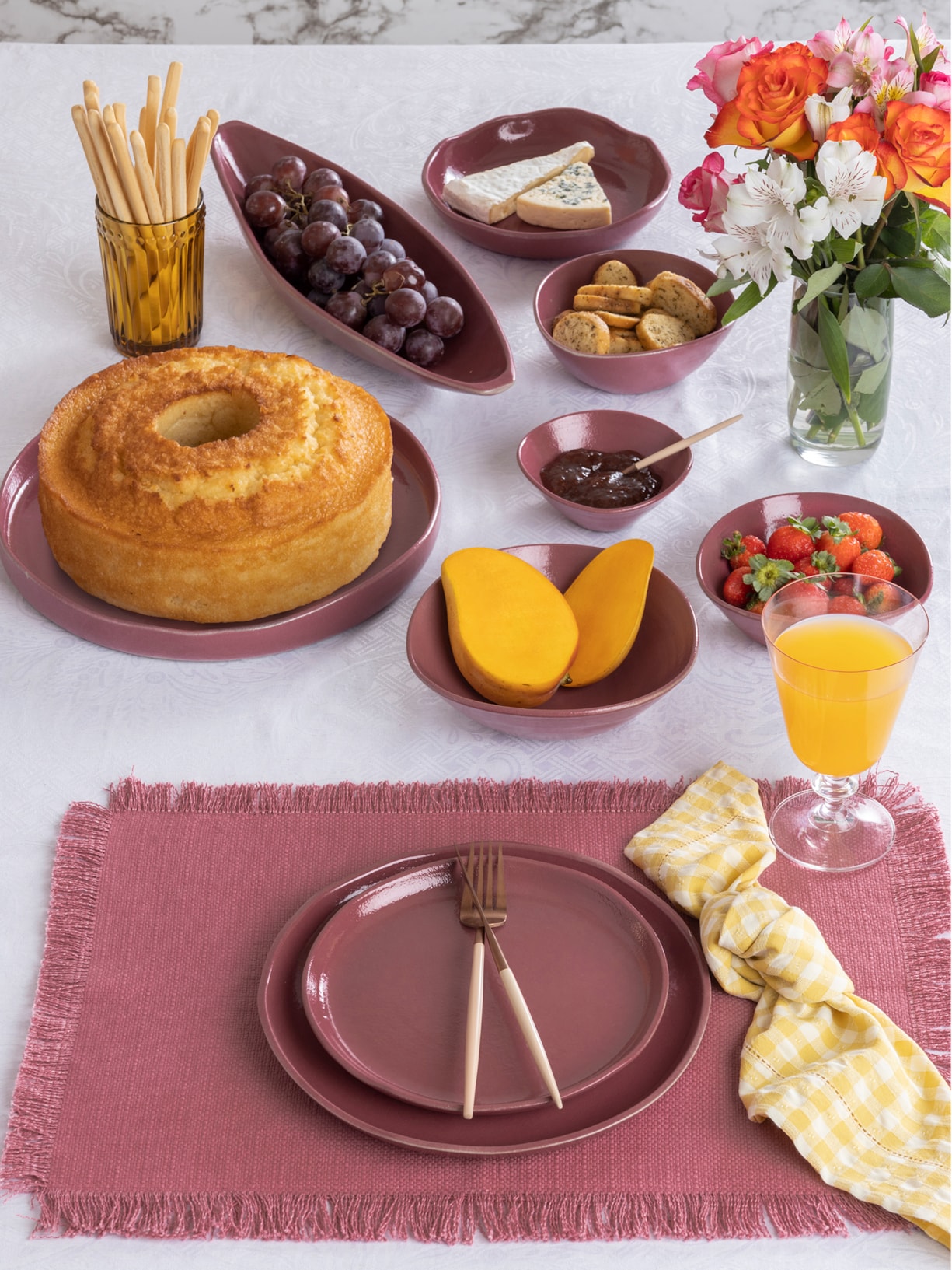 Prato De Bolo Em Cerâmica Roxo Danielle Raiola