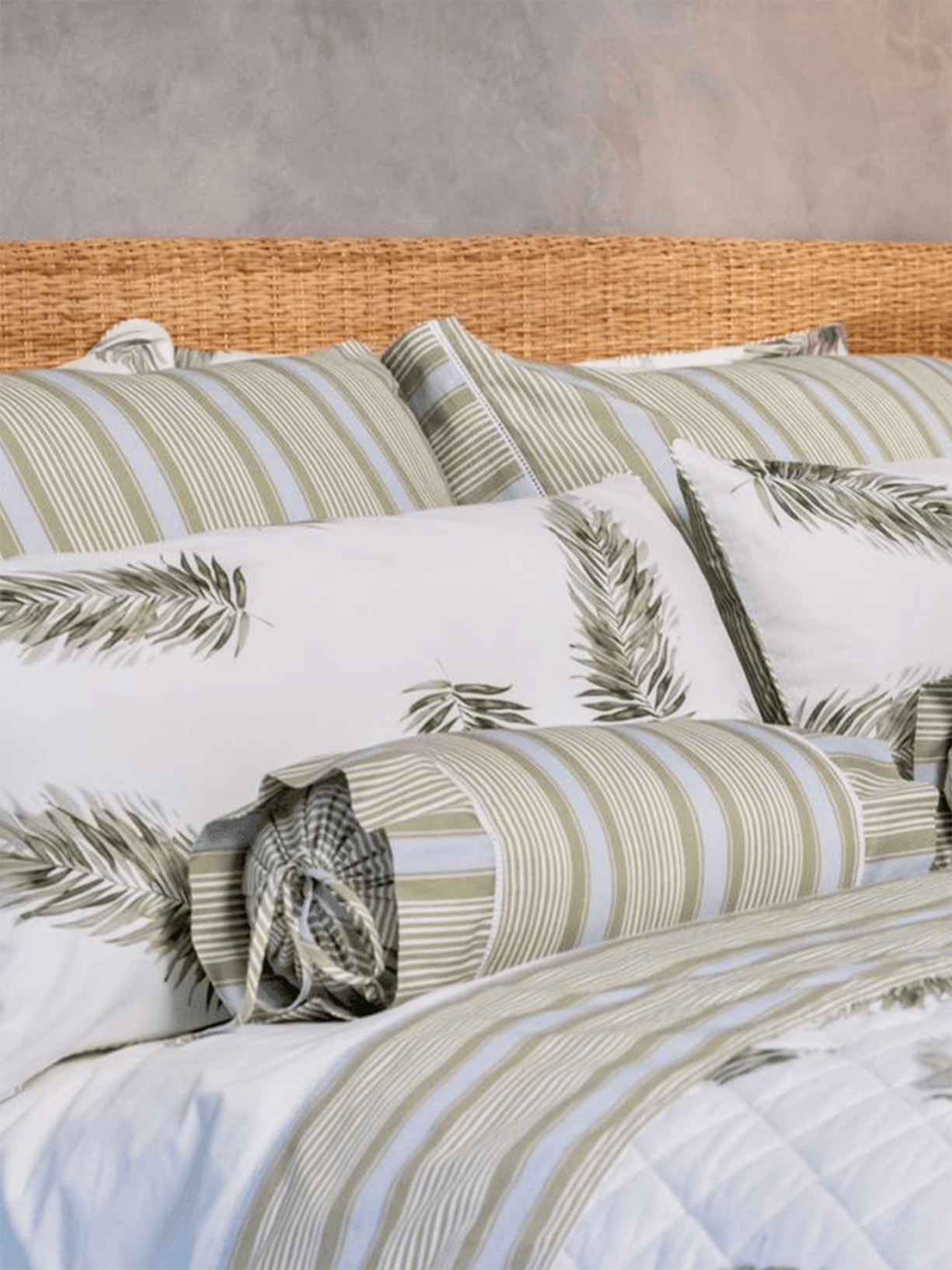 Recheia Rolo Cama Branco Blue Gardenia