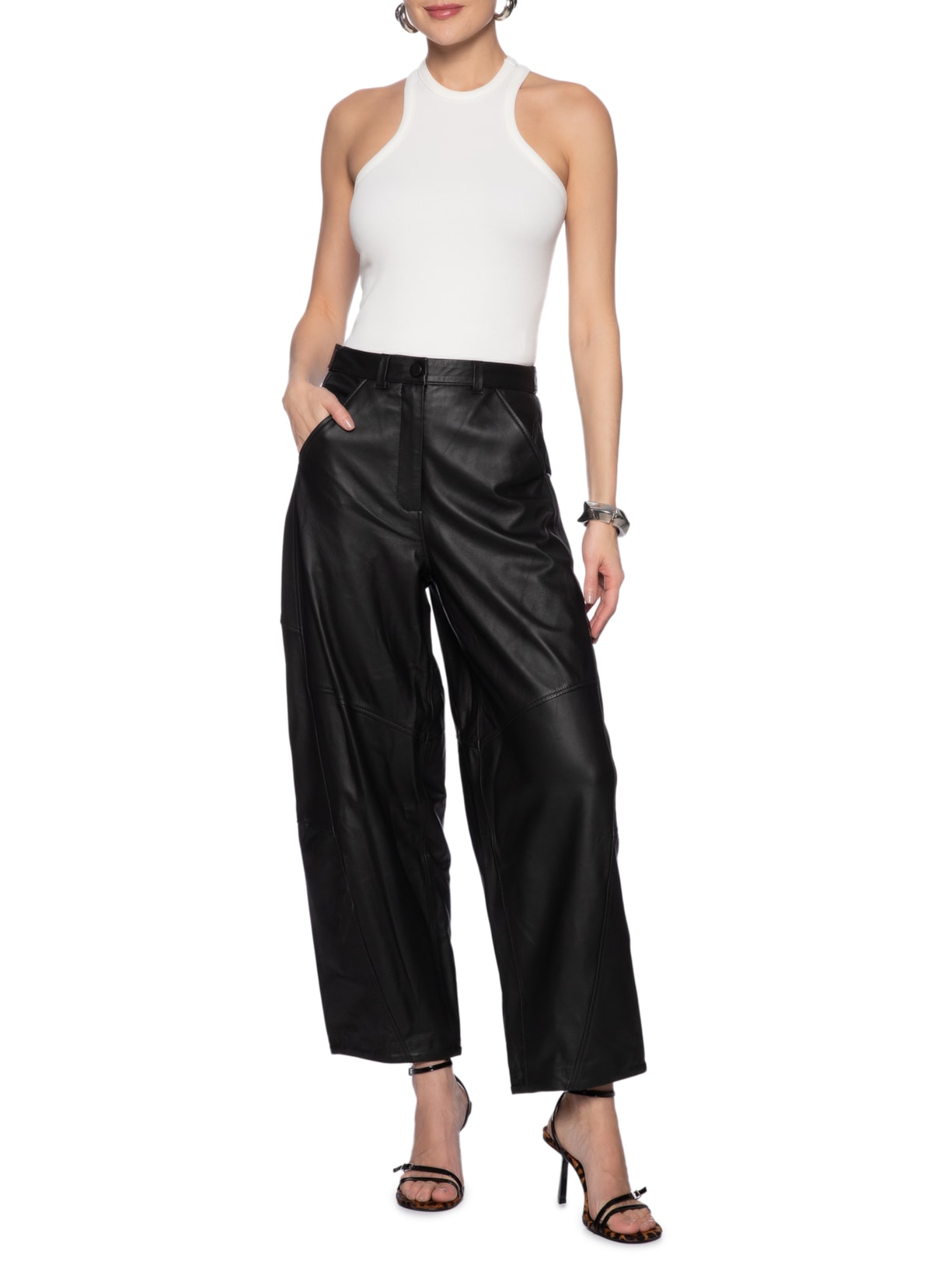 Regata Feminina Canelada Branco  Forum