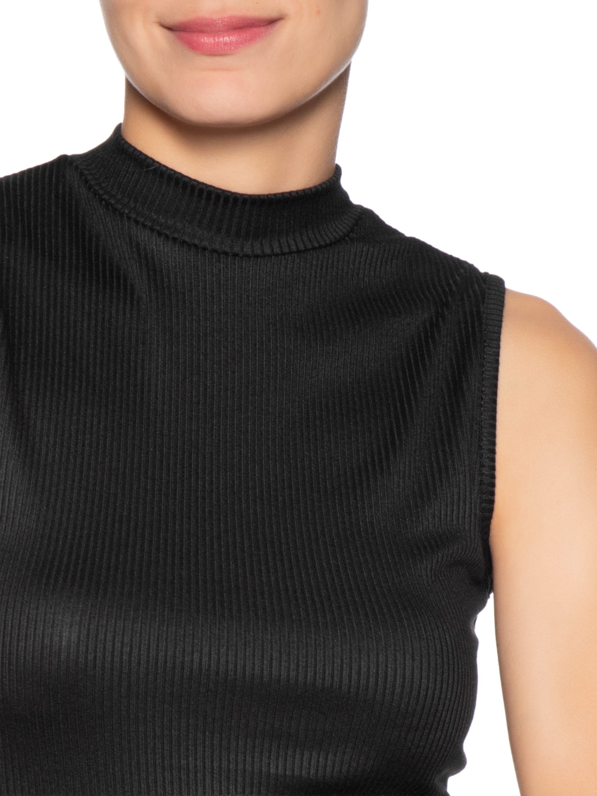 Regata Feminina Canelada Preto Basiq