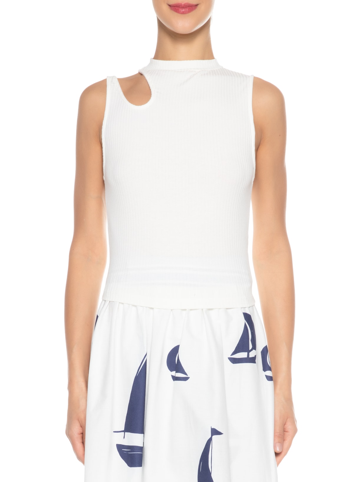 Regata Feminina Canelada Vazado Ombro Off White Dress To