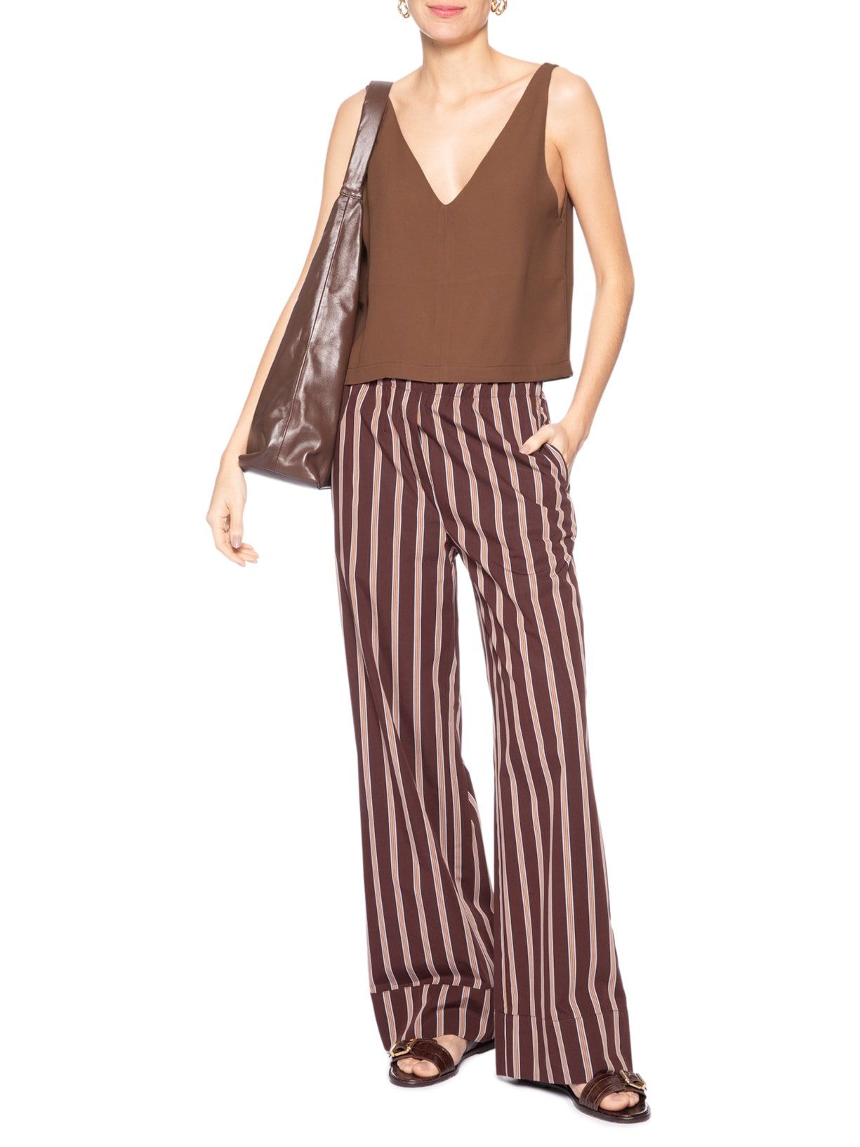Regata Feminina Decote V Marrom Animale Jeans