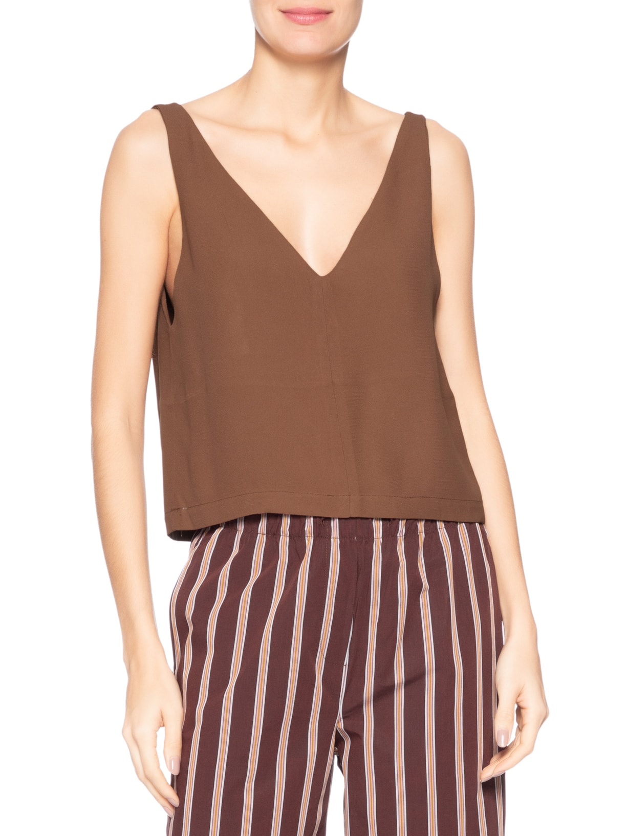 Regata Feminina Decote V Marrom Animale Jeans