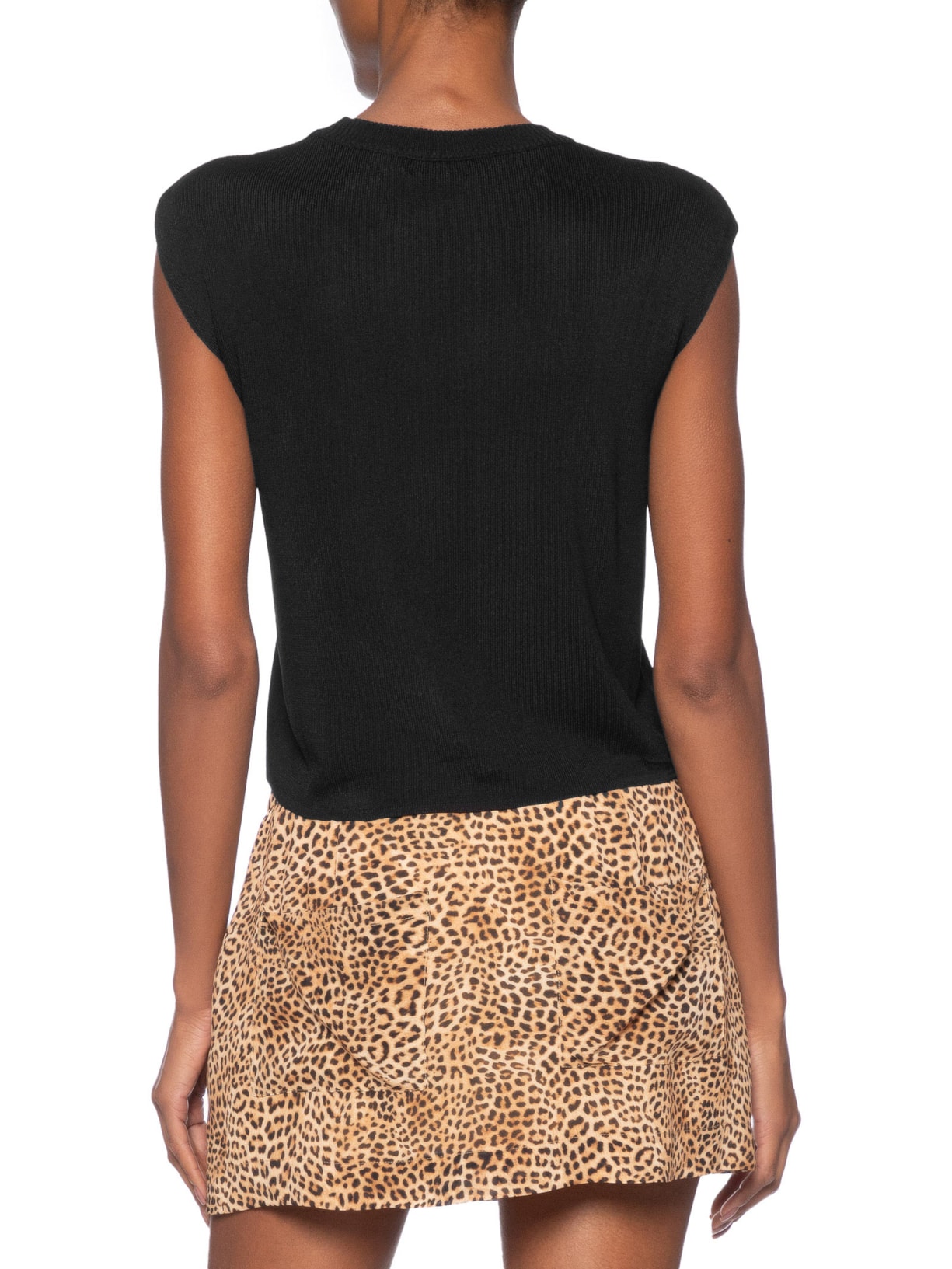 Regata Feminina Em Tricot Preto Market 33