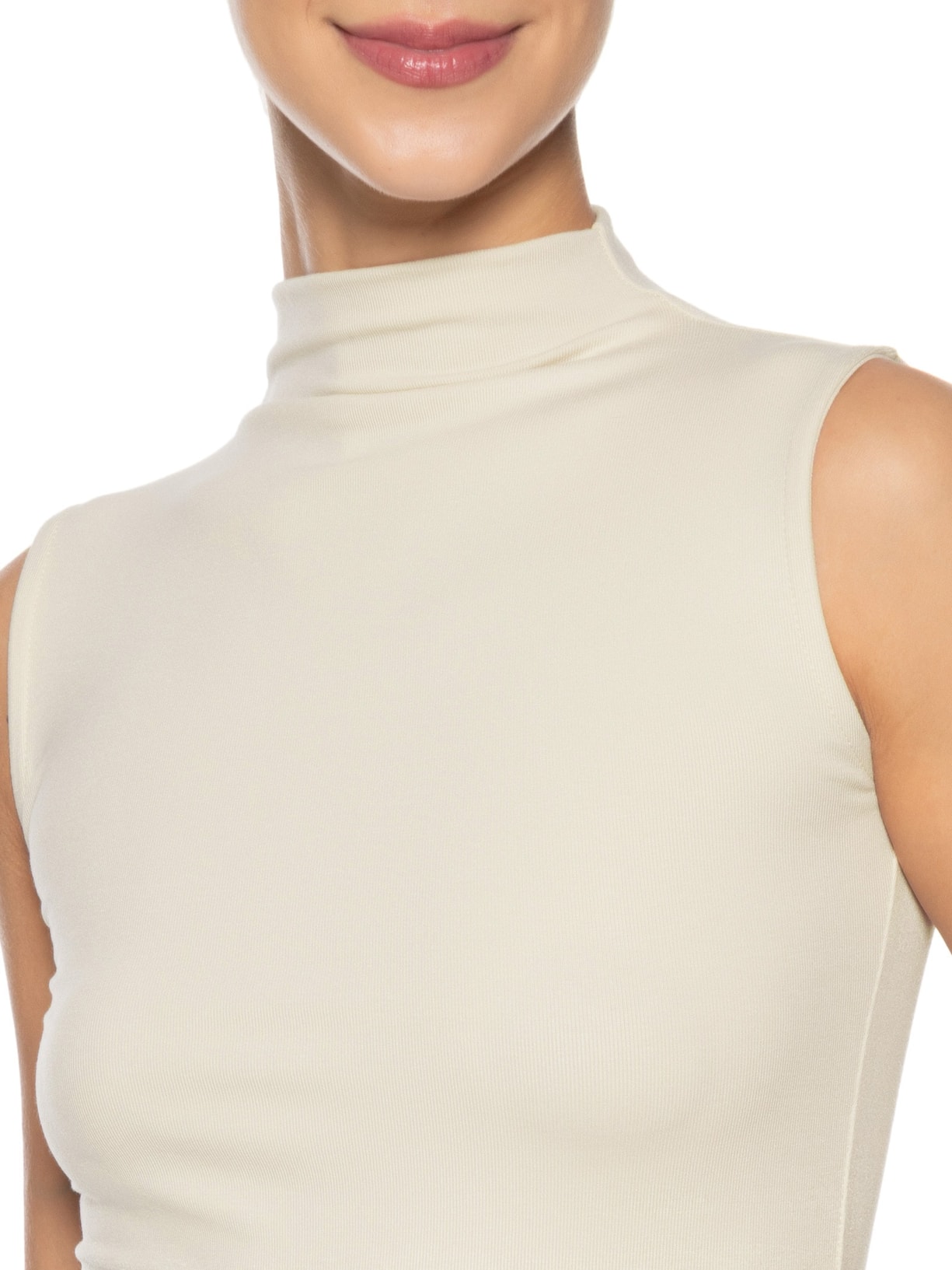 Regata Feminina Gola Alta Off White Basiq