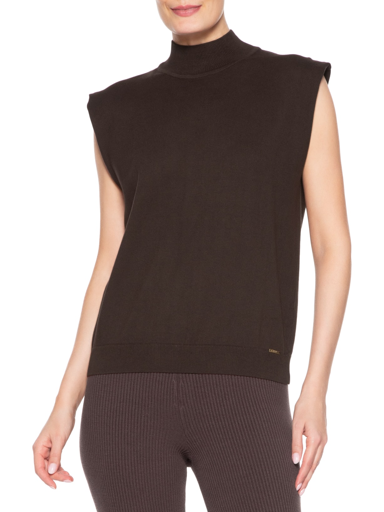 Regata Feminina Gola Chaminé Marrom Anselmi