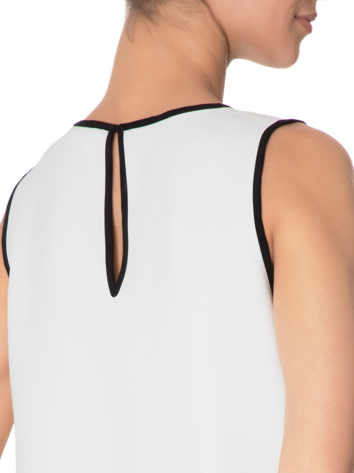 Regata Feminina Sara Com Vivo Branco Iorane