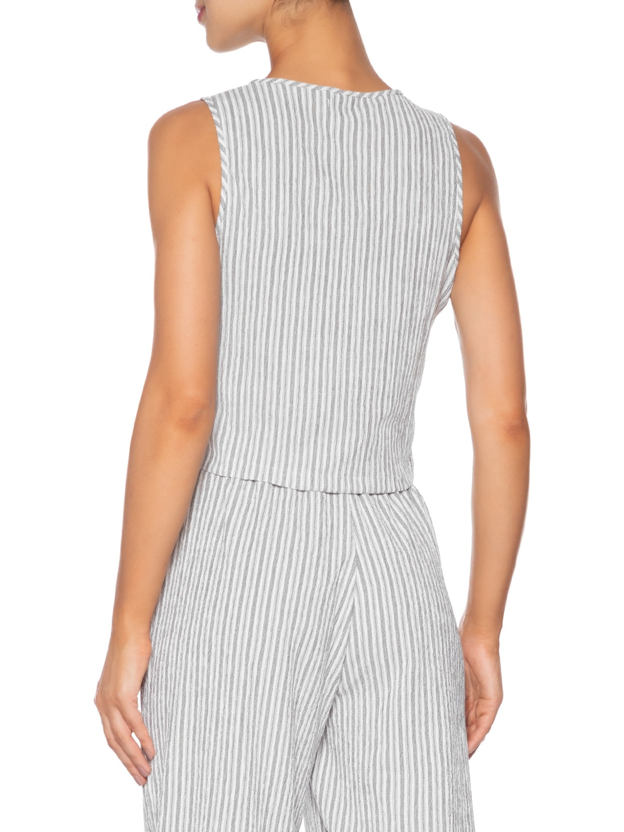 Regata Feminina Texturizada Branco Basiq