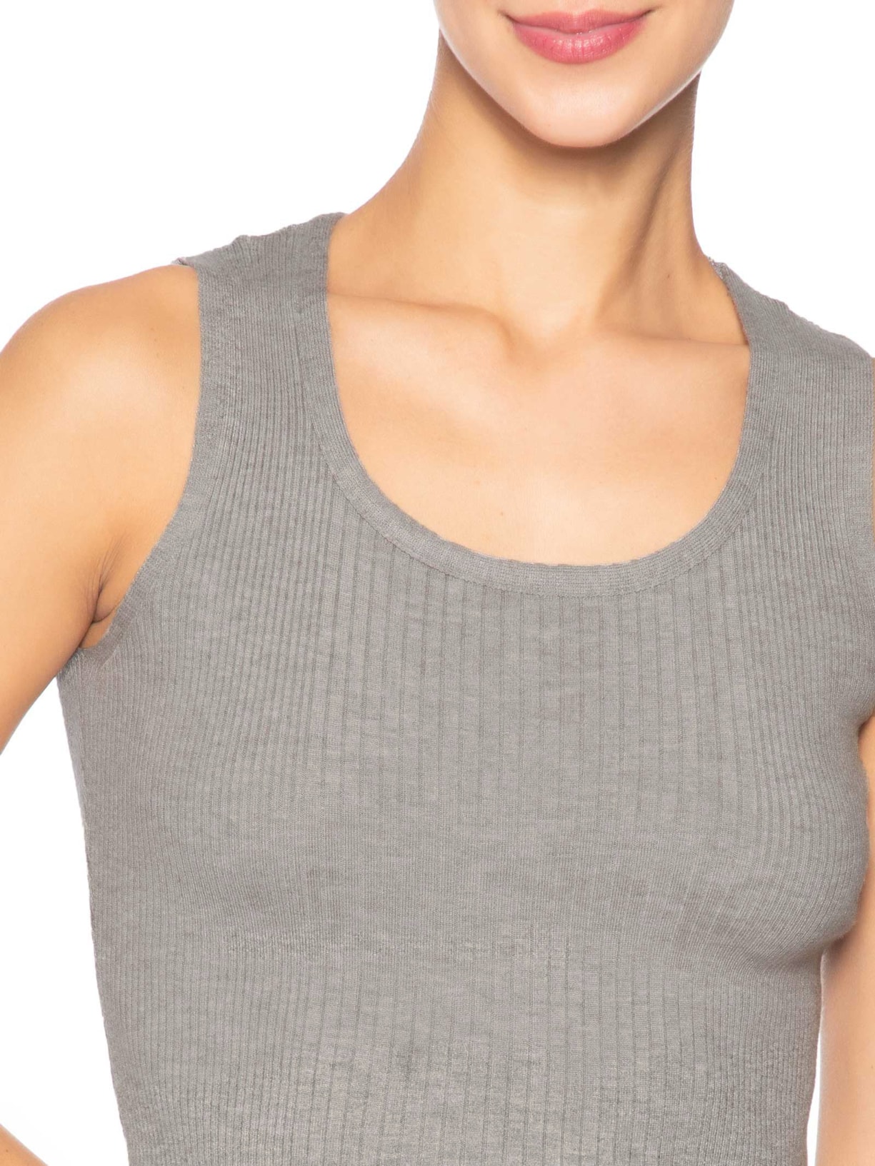 Regata Feminina Tricot Básica Cinza Basiq