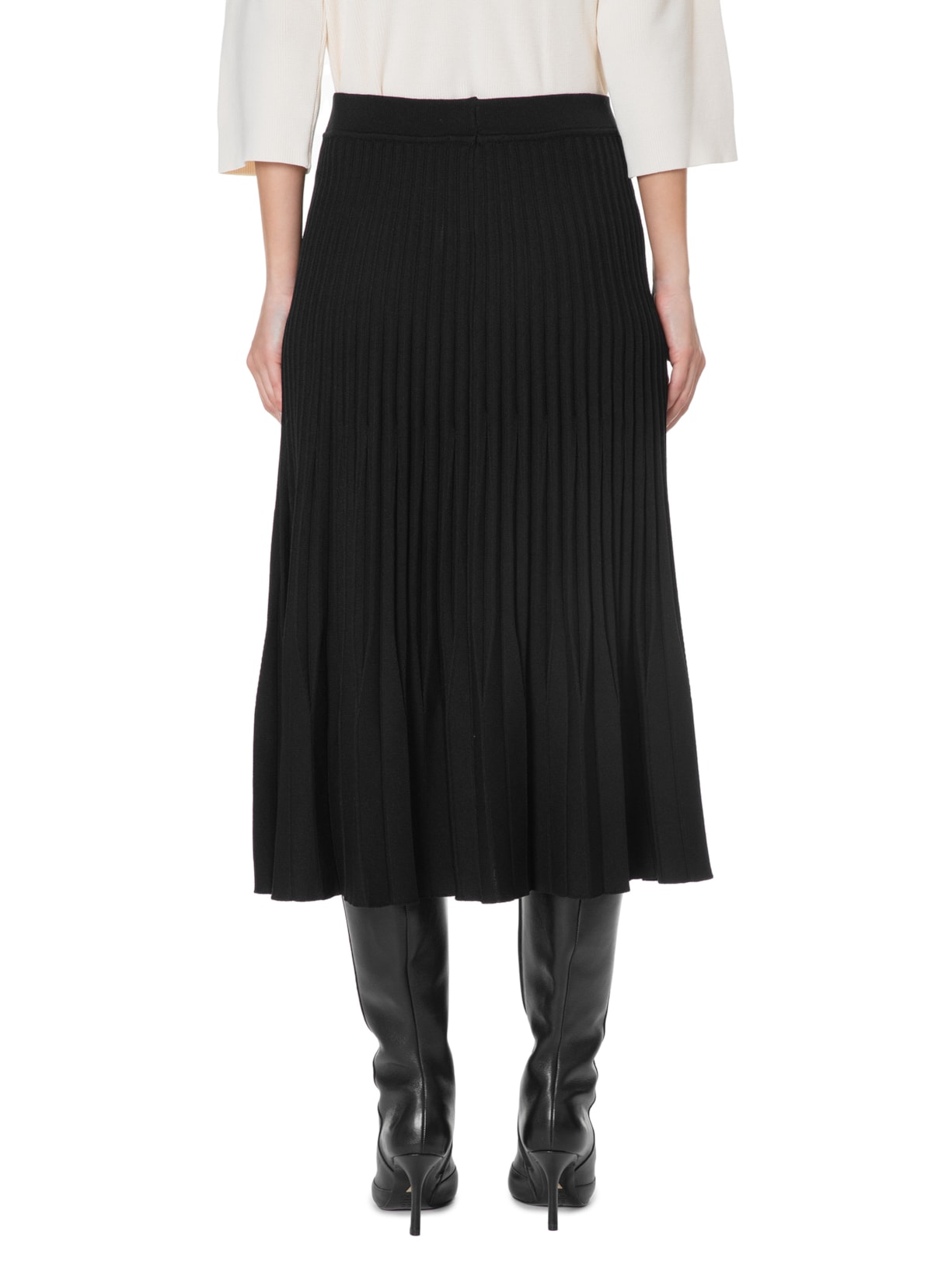 Saia Anselmi Preto Anselmi