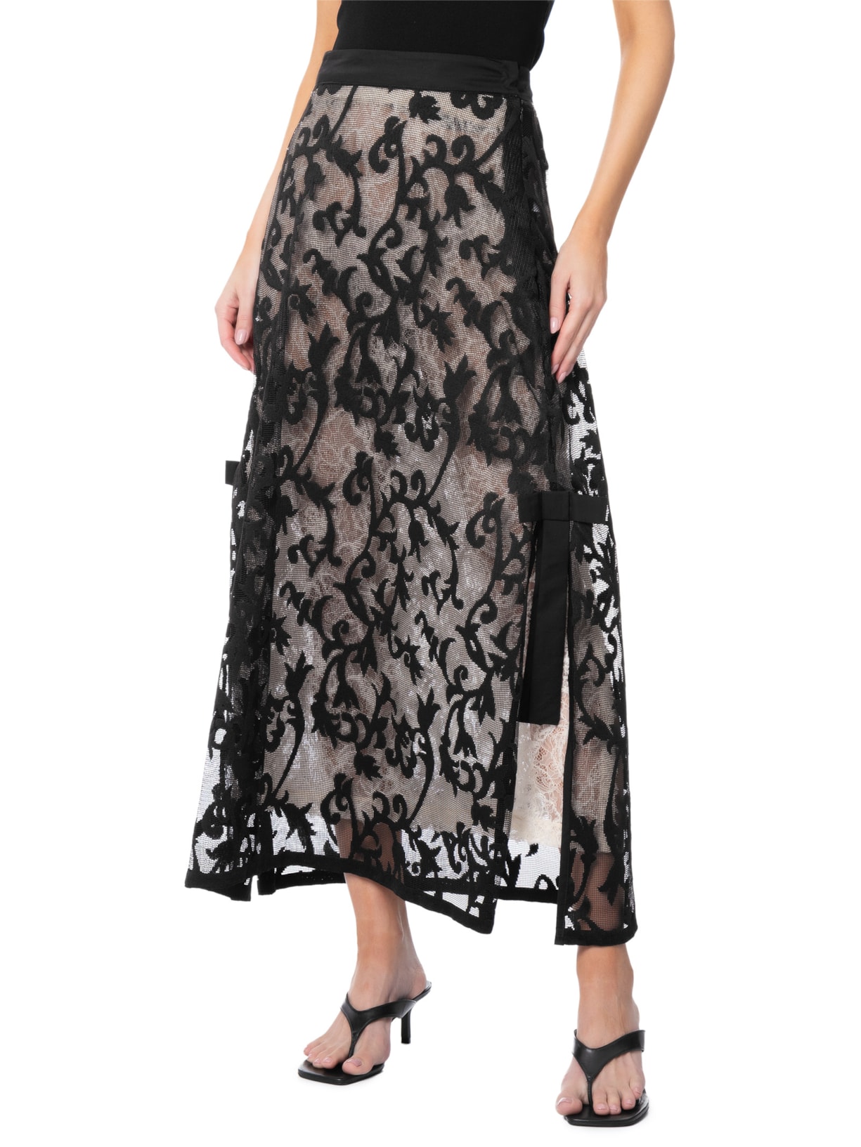 Saia Biarritz All Most Vintage + Le Shay Preto All Most Vintage