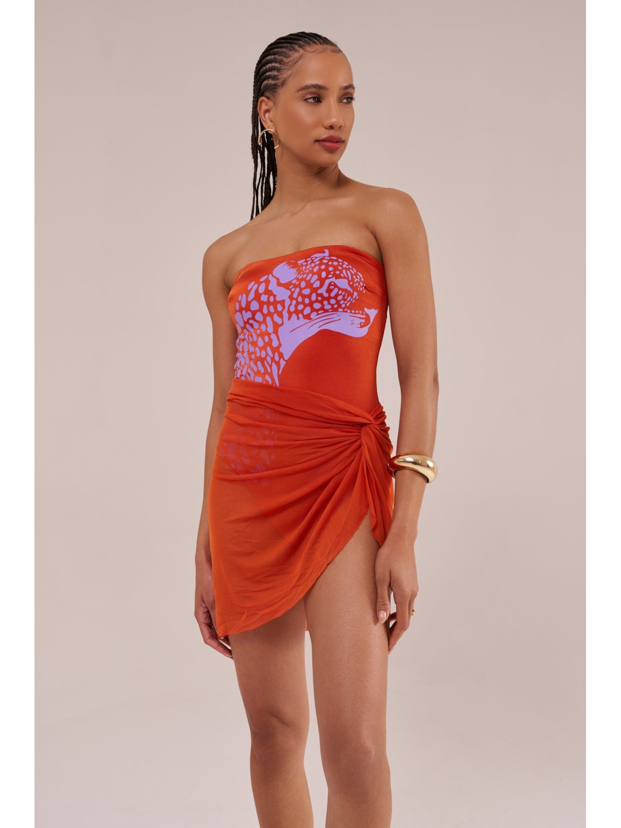 saia curta em tule guaraná Suntime