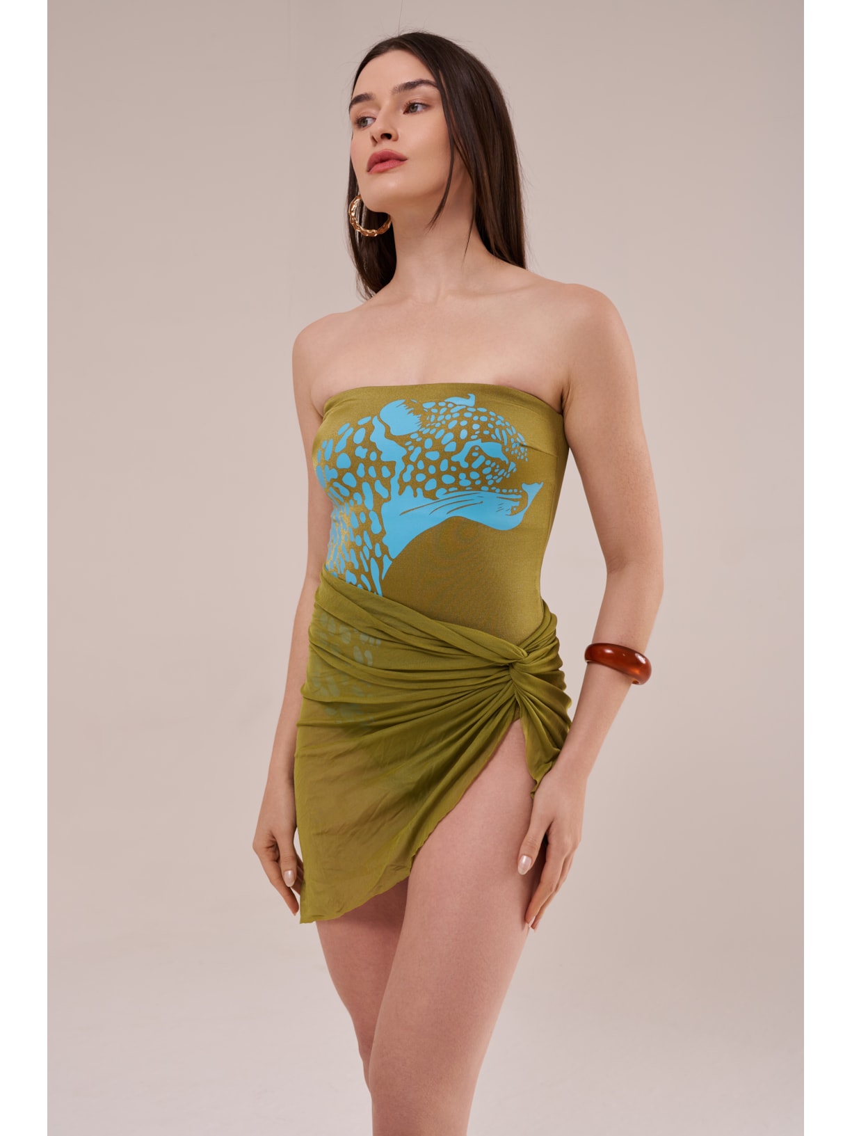 saia curta em tule pistache Suntime