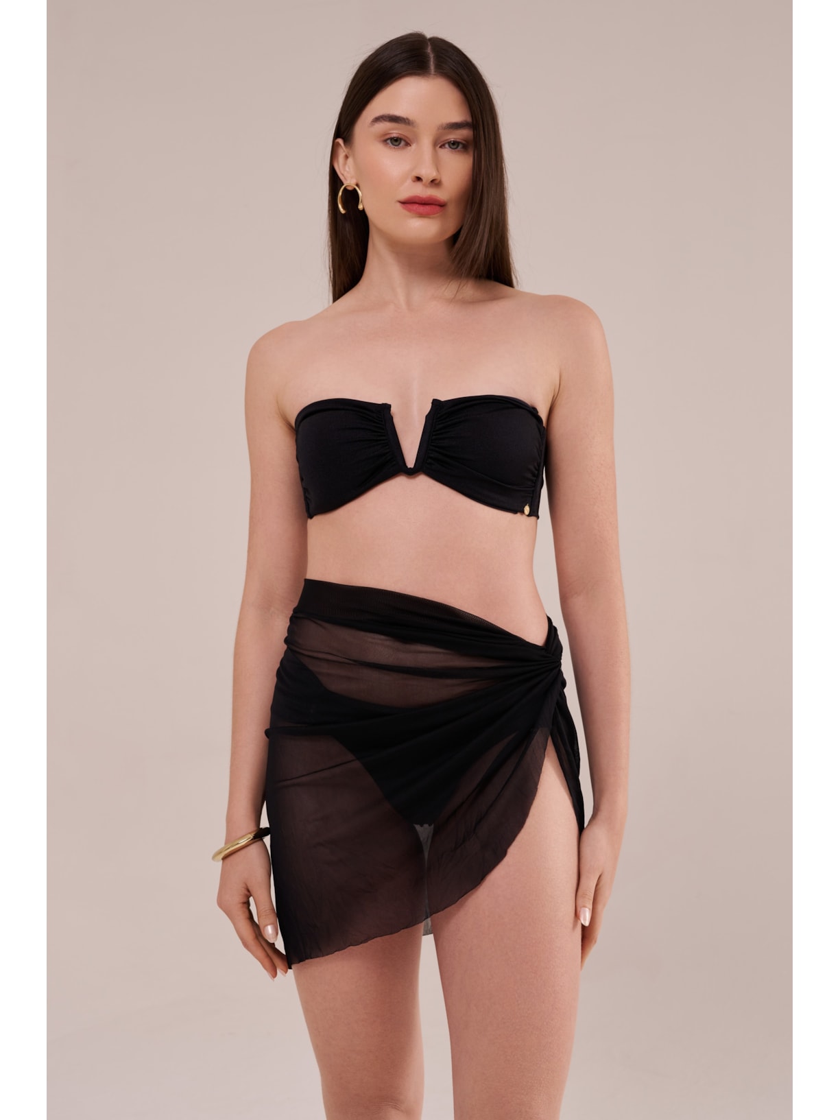 saia curta em tule preta Suntime