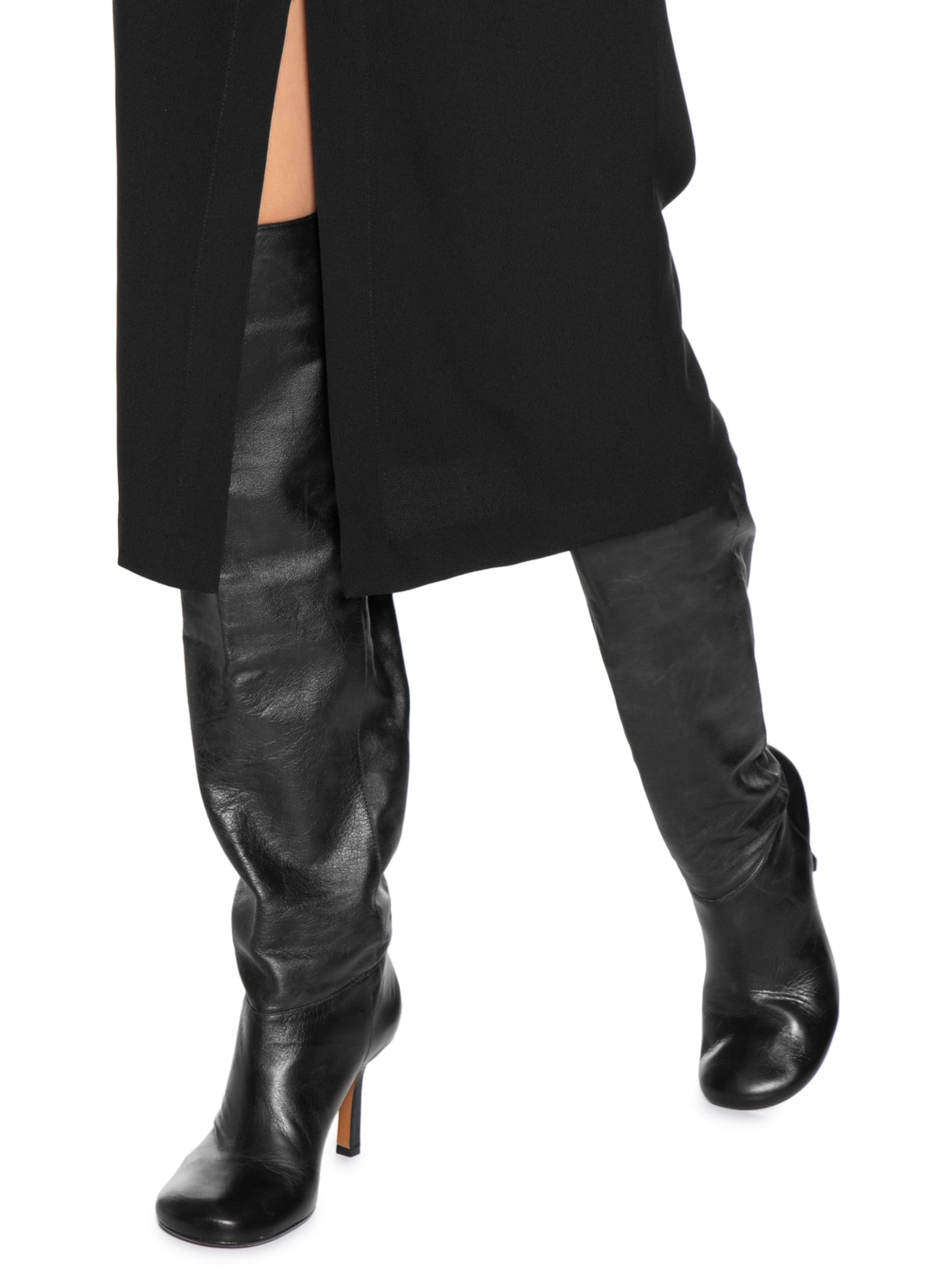 Saia Midi Com Fenda Frontal Em Crepe Preto '2Essential