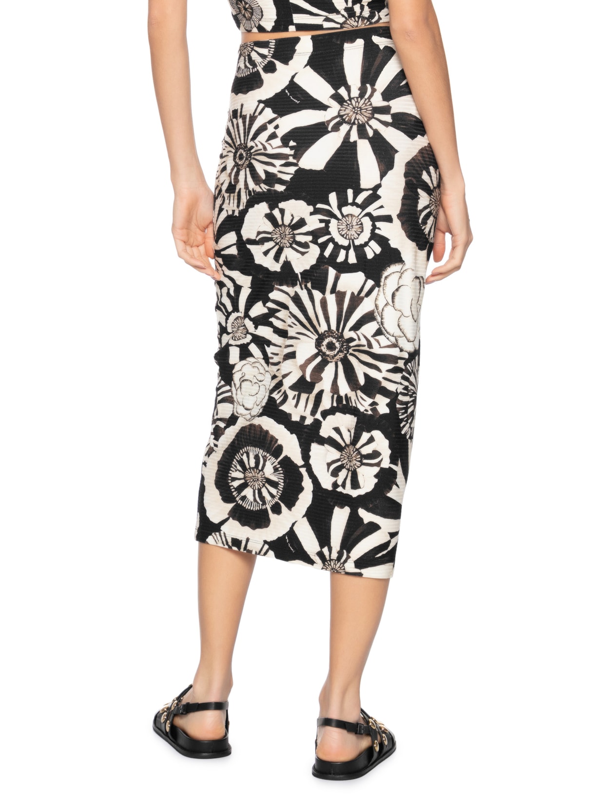 Saia Midi Flora Preto Farm