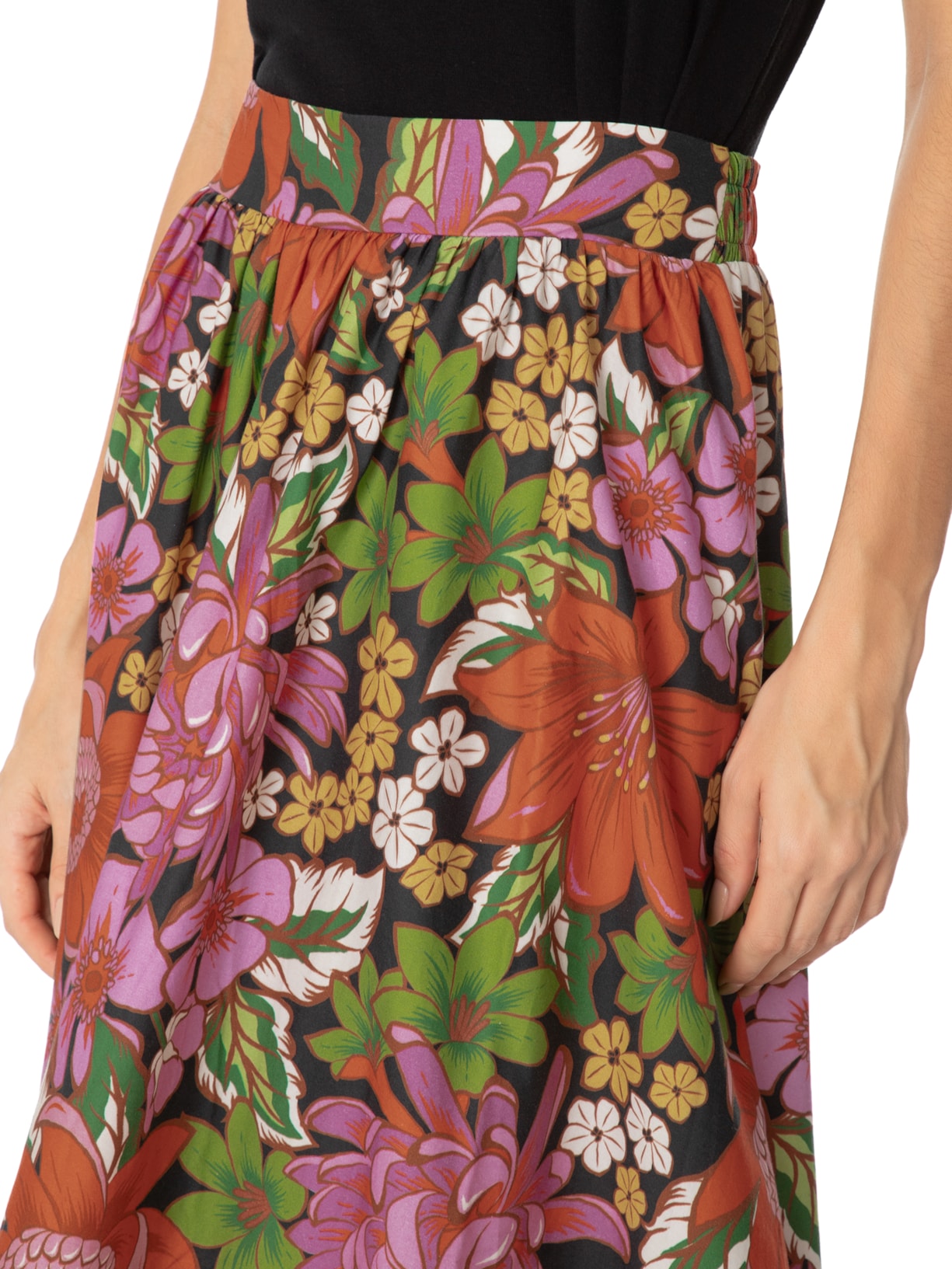 Saia Midi Floral Vivi Preto Farm