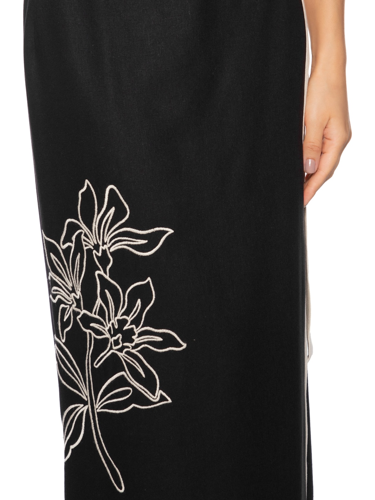 Saia Midi Linho Bordado Floral Preto Dress To