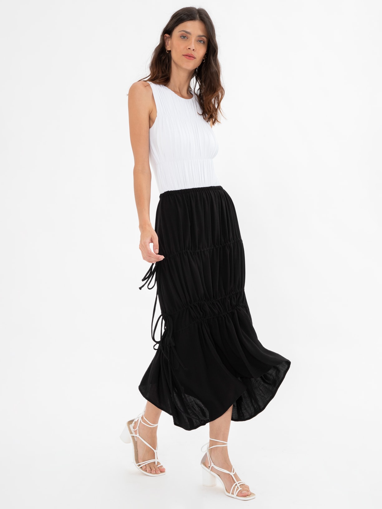 Saia Midi Recortes Com Rolote Preto  '2Essential