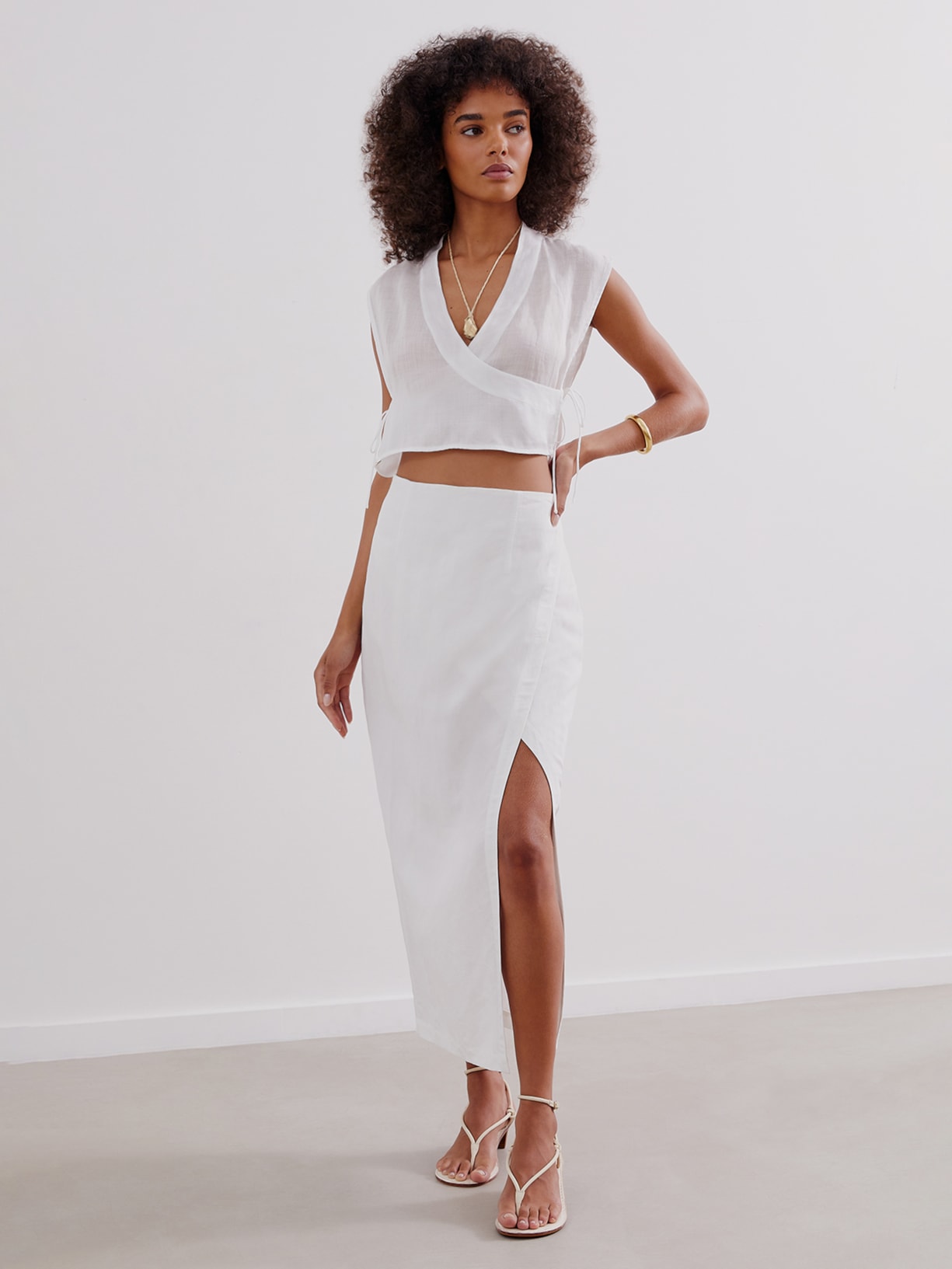 Saia Niara Branco Vix