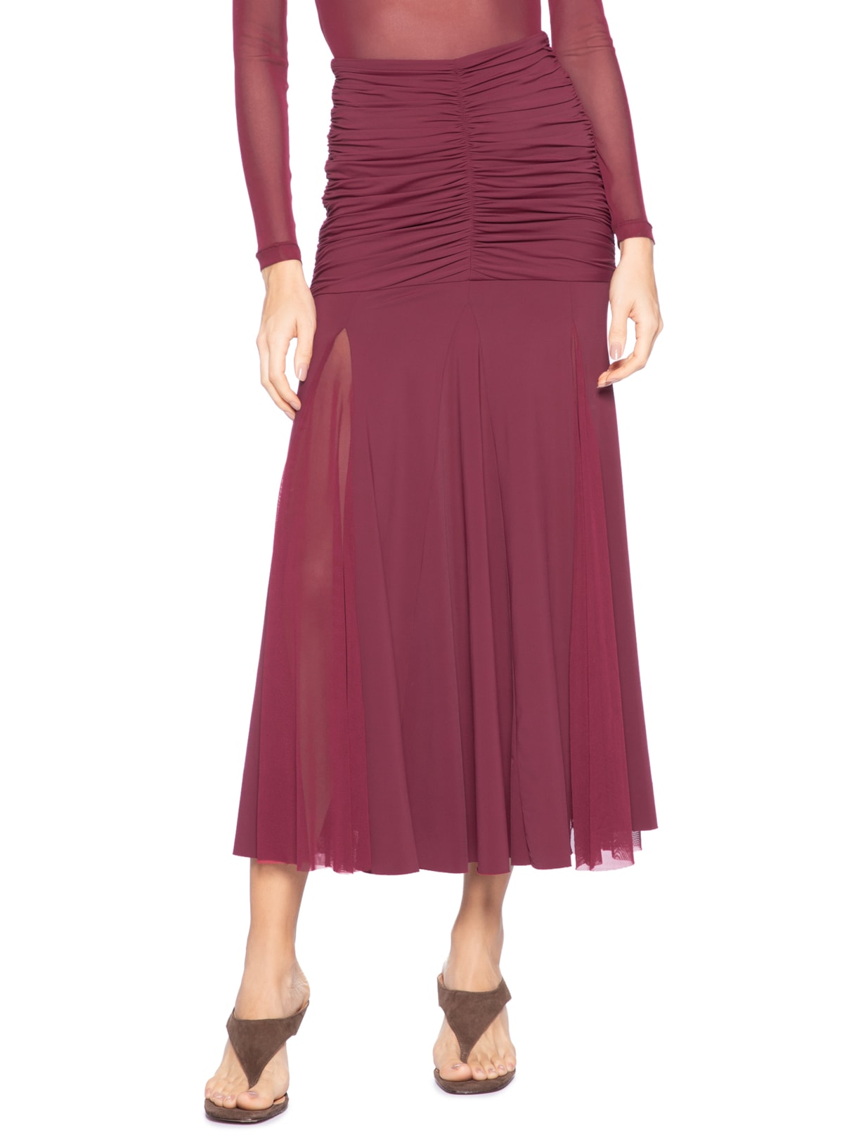Saia Priscila – Vermelho Iorane