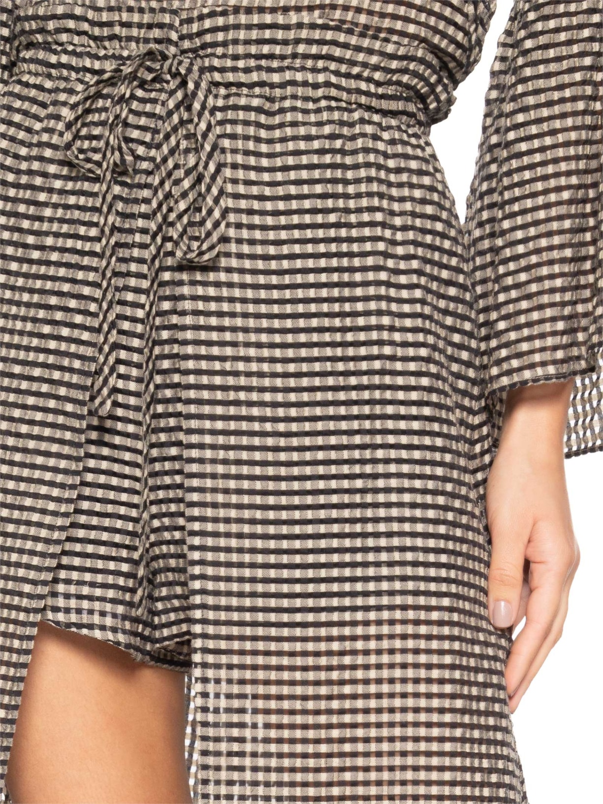 Saia Satélite Preto A.niemeyer