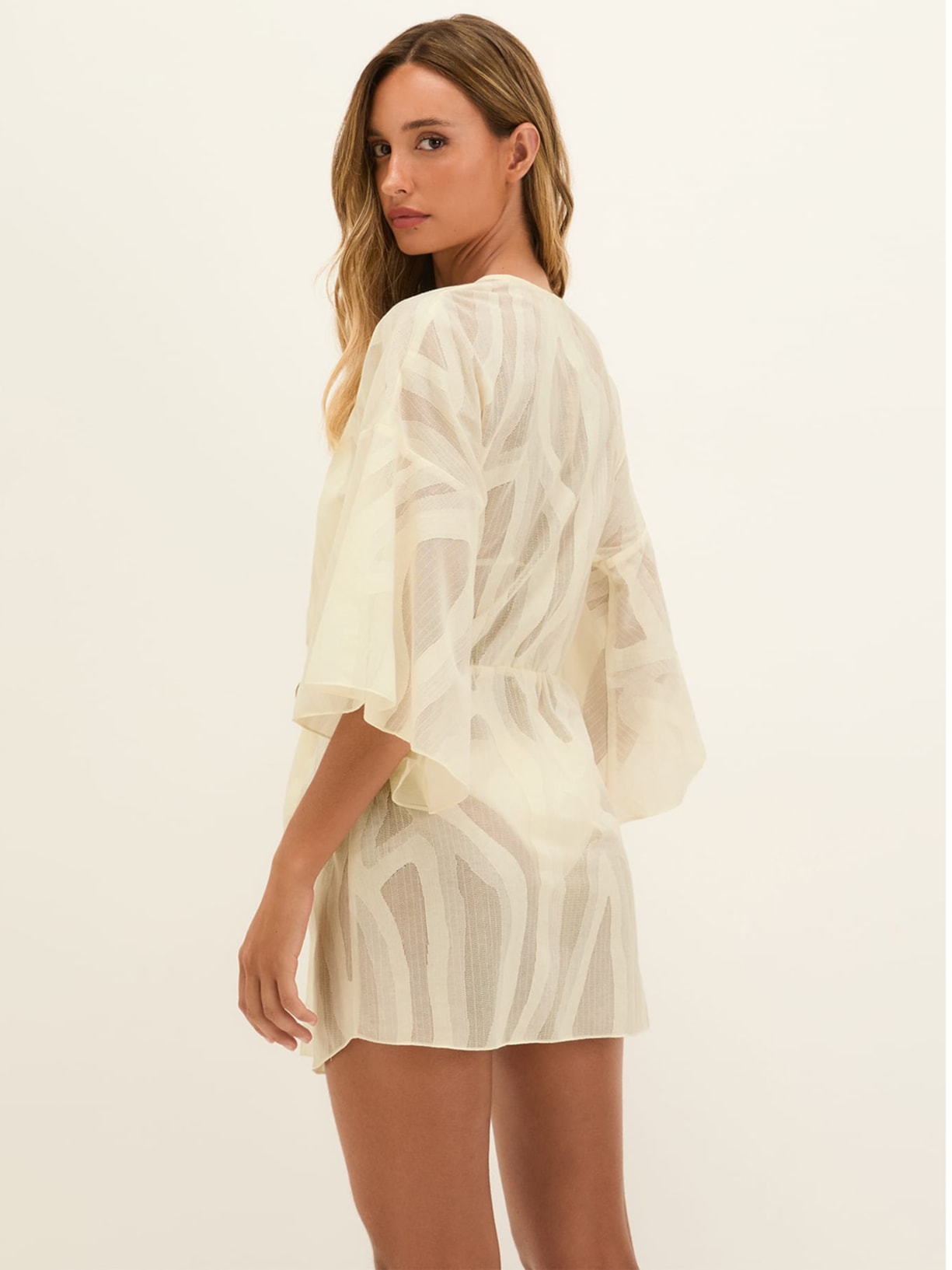 Saída Curta Pérola Nó Branco Vix