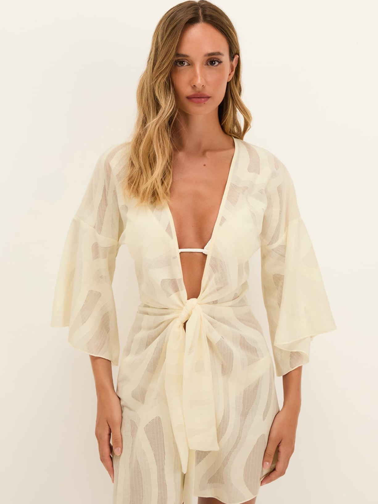 Saída Curta Pérola Nó Branco Vix