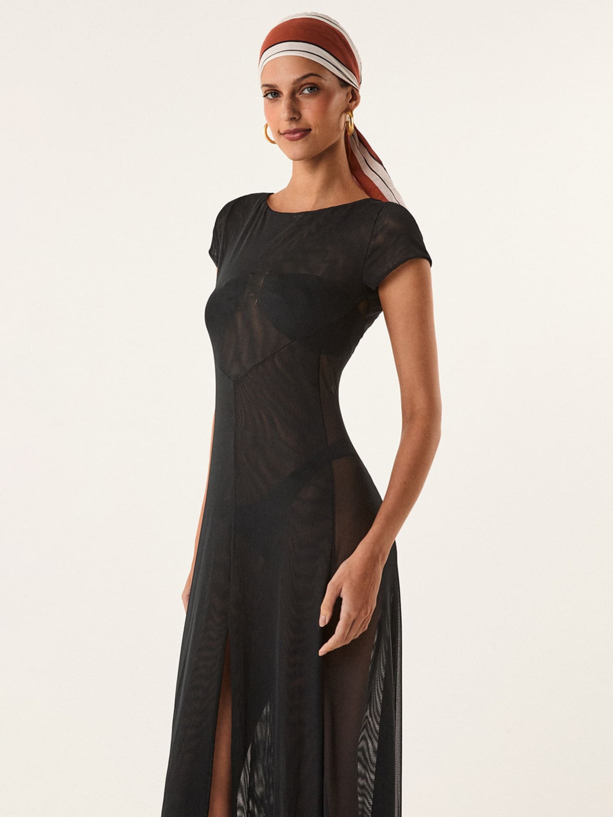 Saída Feminina Longa Lais Preto Vix