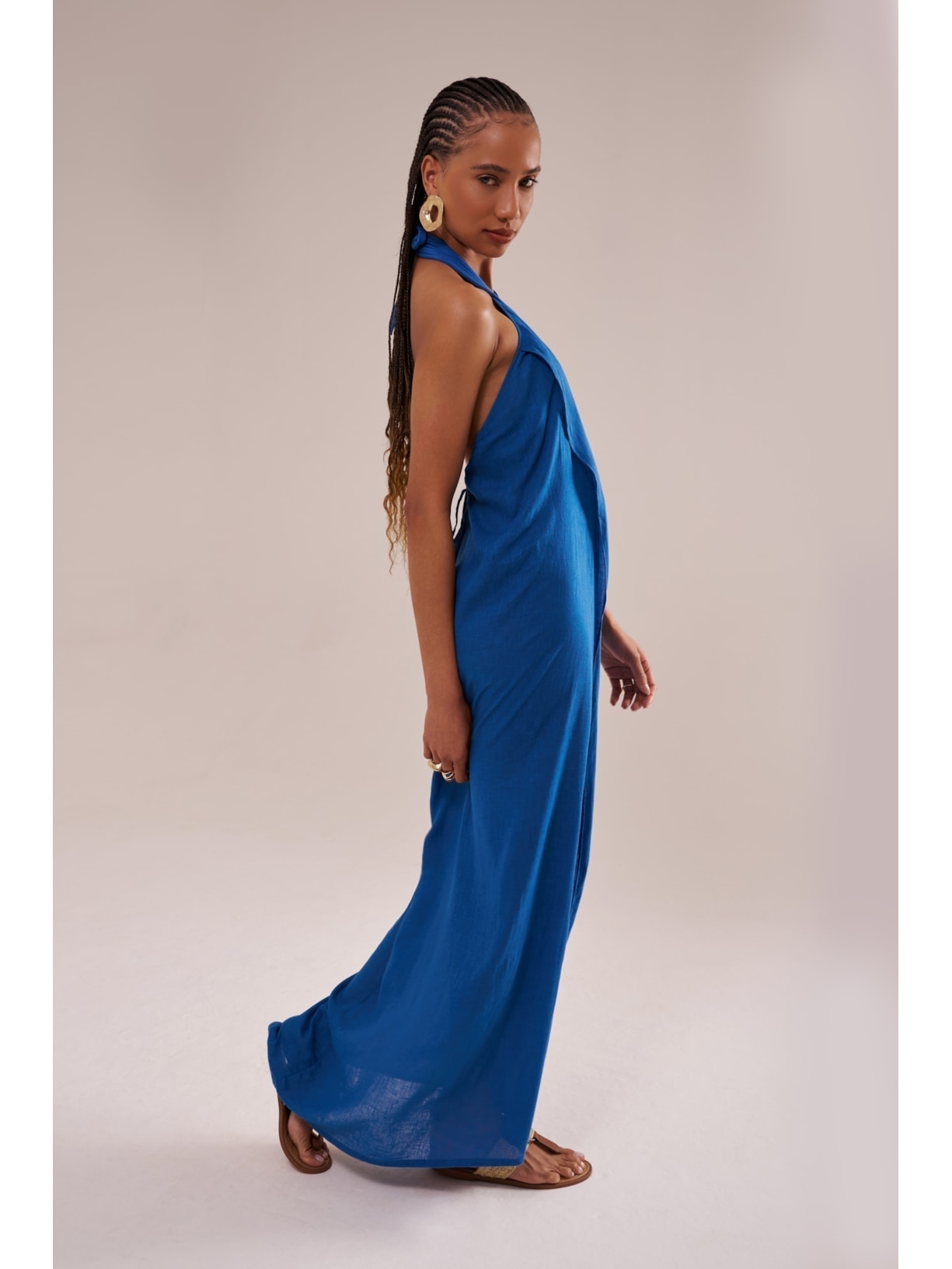 saída longa com matelassê em viscose com linho orla azul Suntime