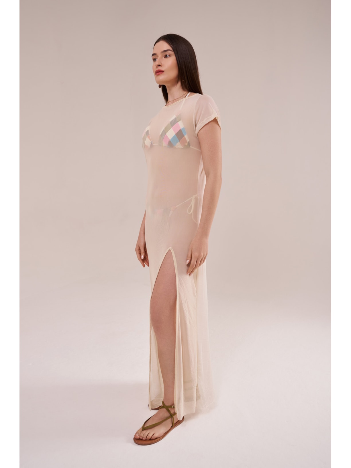 saída longa em tule canoa off white Suntime