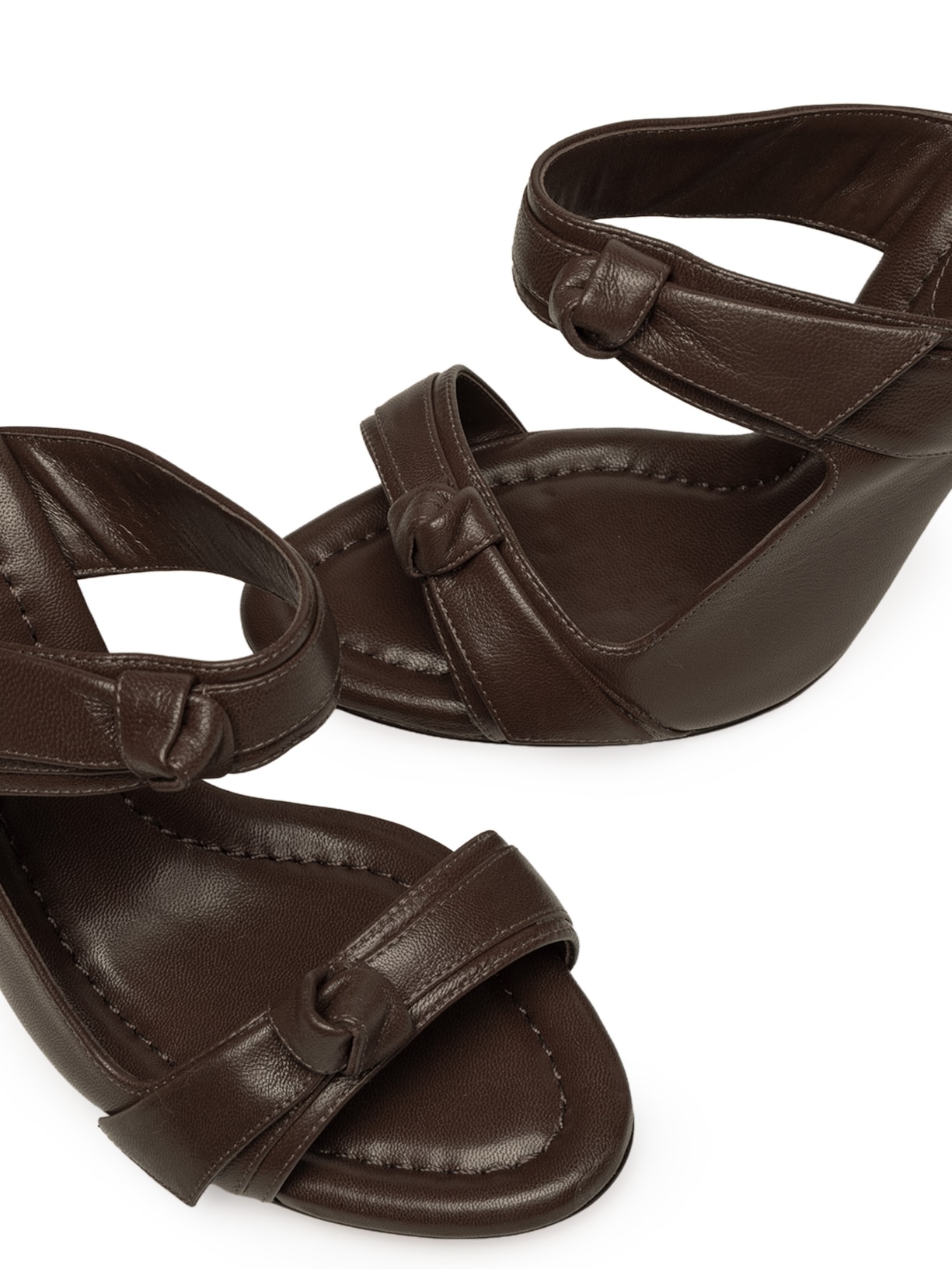 Sandália Feminina Asymmetric Clarita 90 Sandal Marrom Alexandre Birman