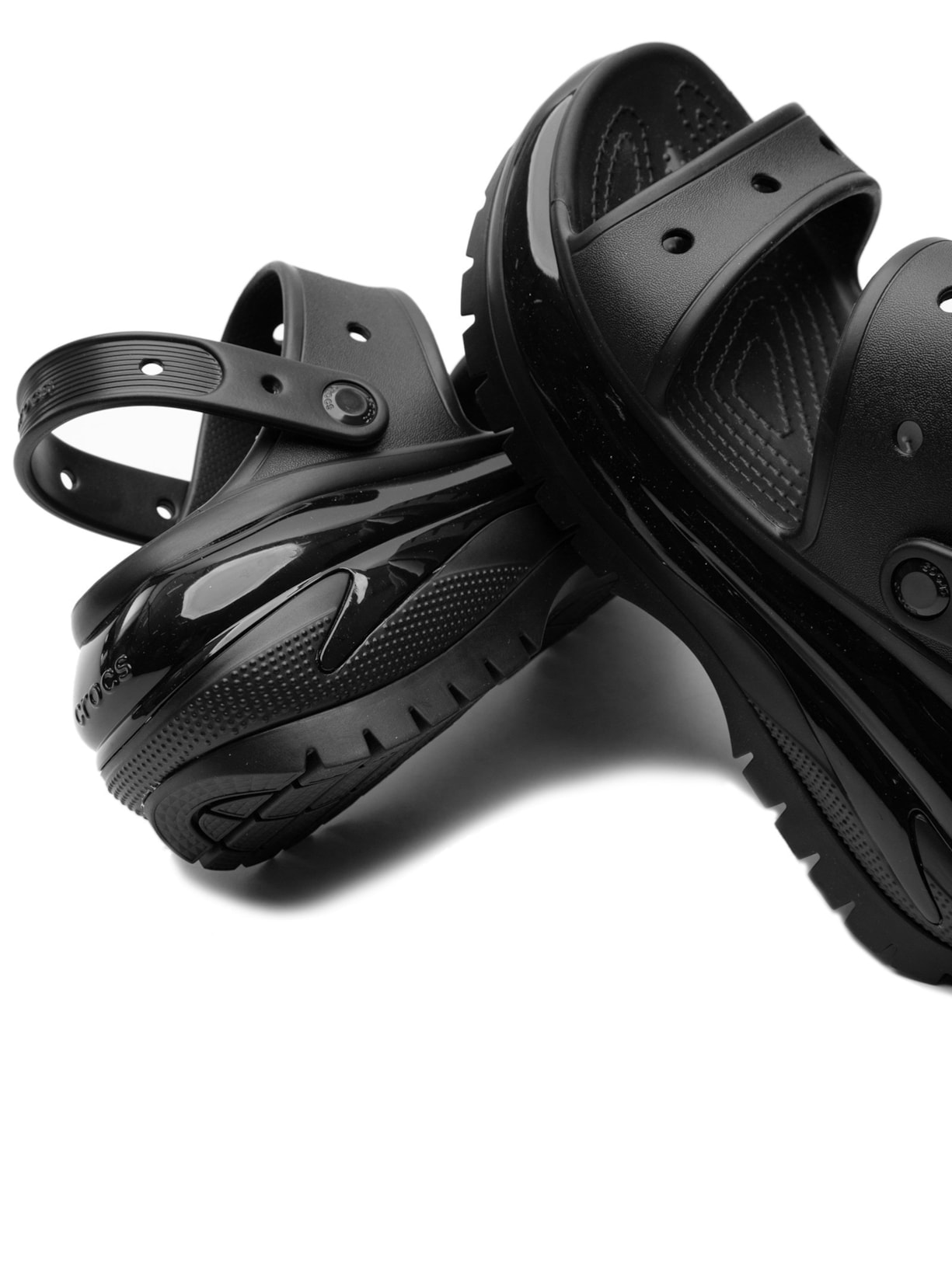 Sandália Feminina Classic Mega Crush Preto Crocs