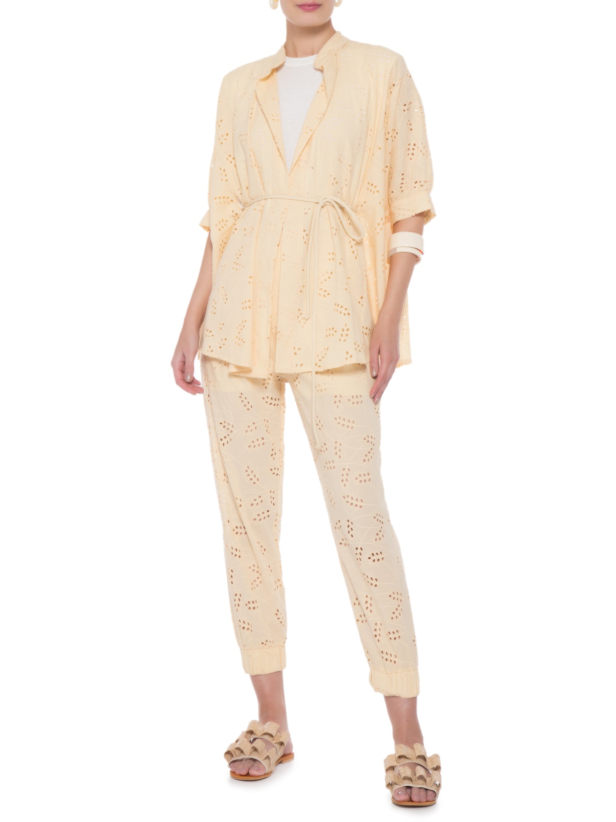 Sandália Feminina Flat Ondas Bege Amanda Medrado