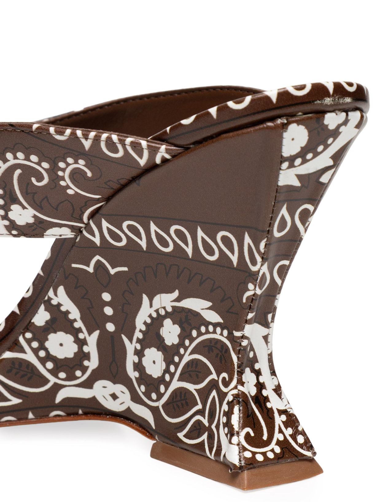 Sandália Feminina Maya Scarf Couro Marrom Schutz + Nati Vozza