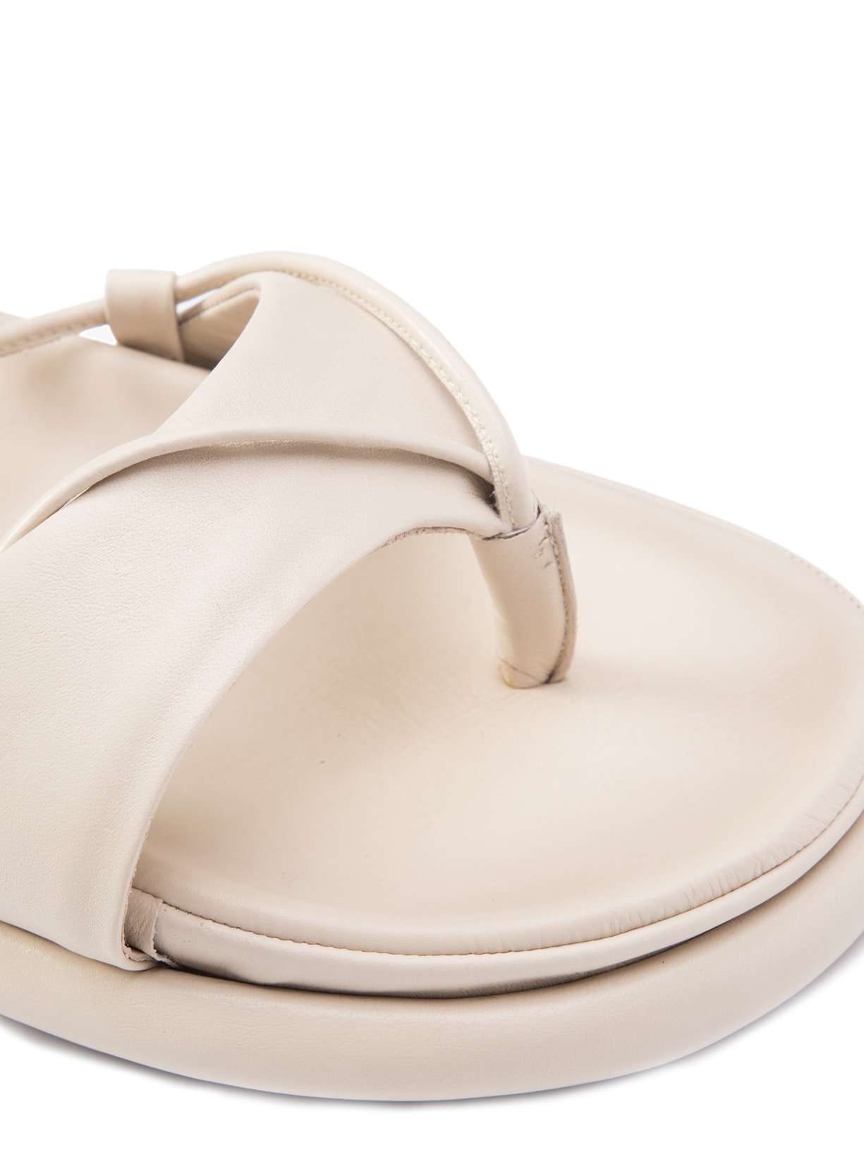 Sandália Feminina Pillow Pia Off White Room