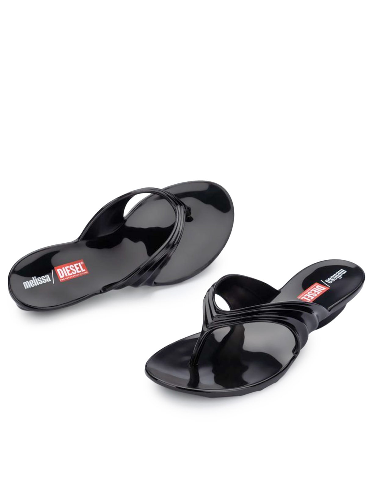 Sandália Feminina Quantum Thong Preto Melissa + Diesel