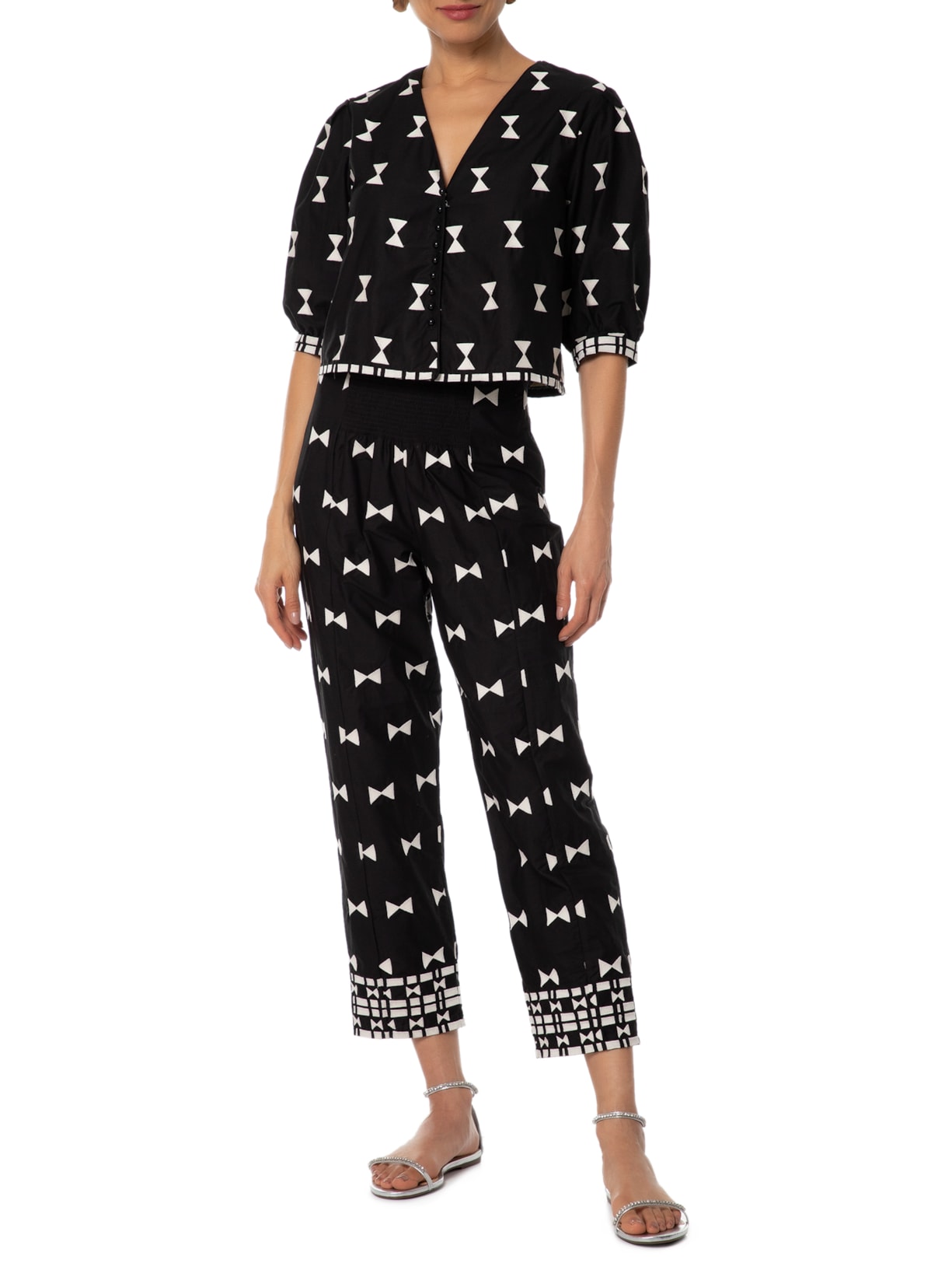 Sandália Feminina Rasteira Couro Prata Schutz