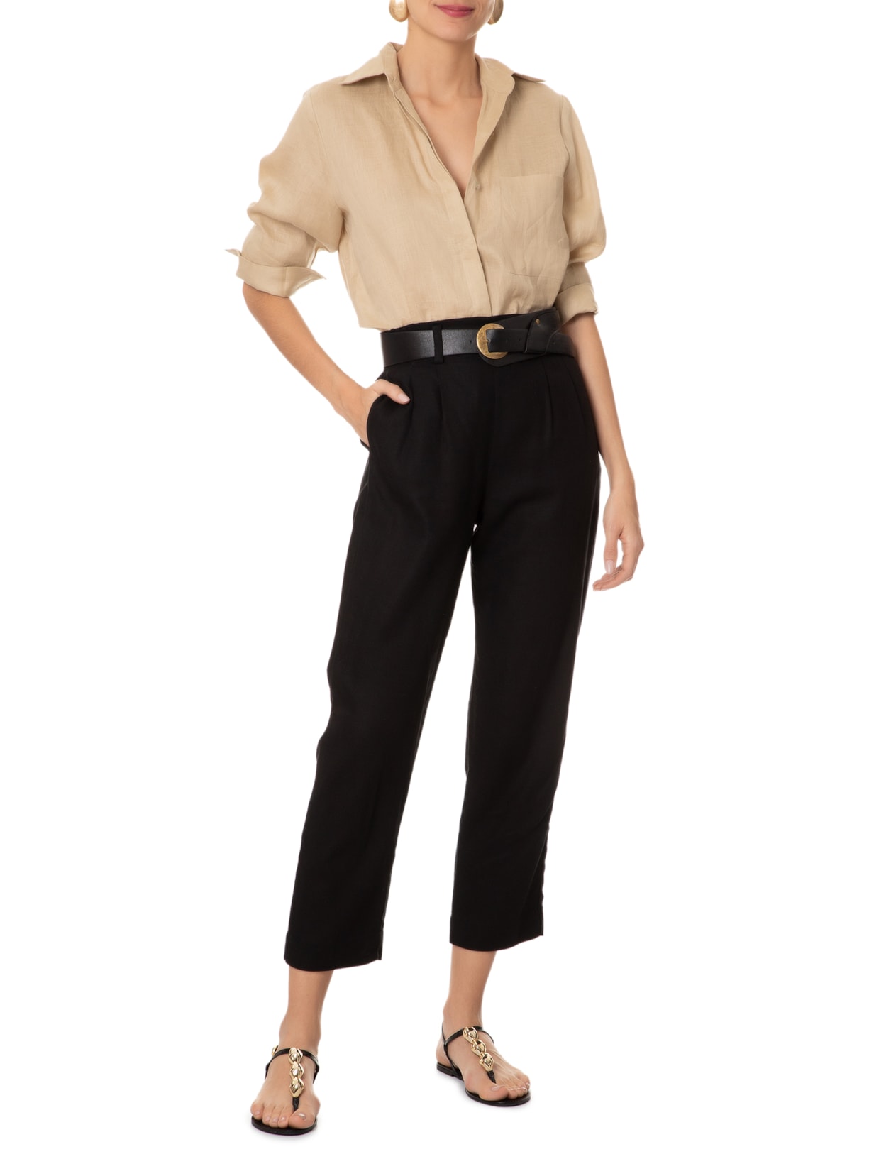 Sandália Feminina Rasteira Couro Slim Metais Preto Arezzo