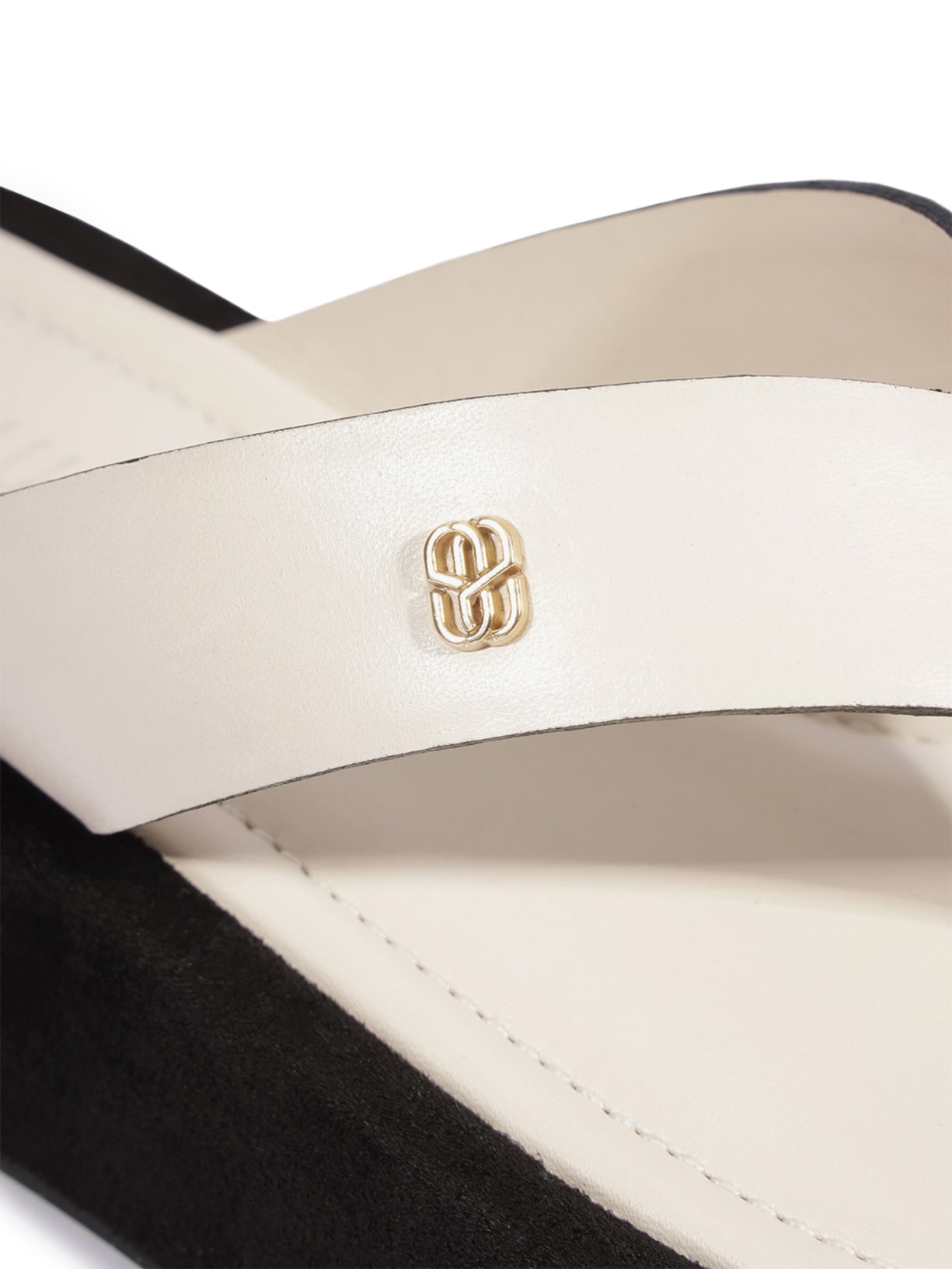 Sandália Feminina Rasteira Shop Flatform Couro Branco Schutz