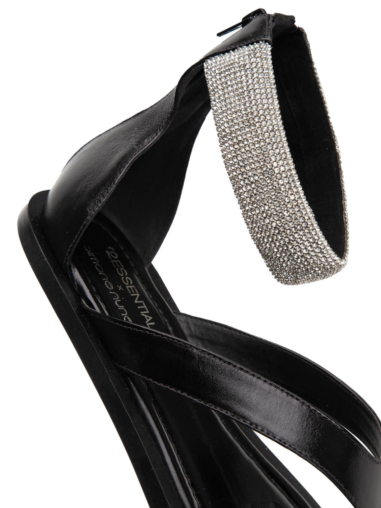 Sandália Feminina Rasteira Strass Preto '2Essential + Simone Nunes