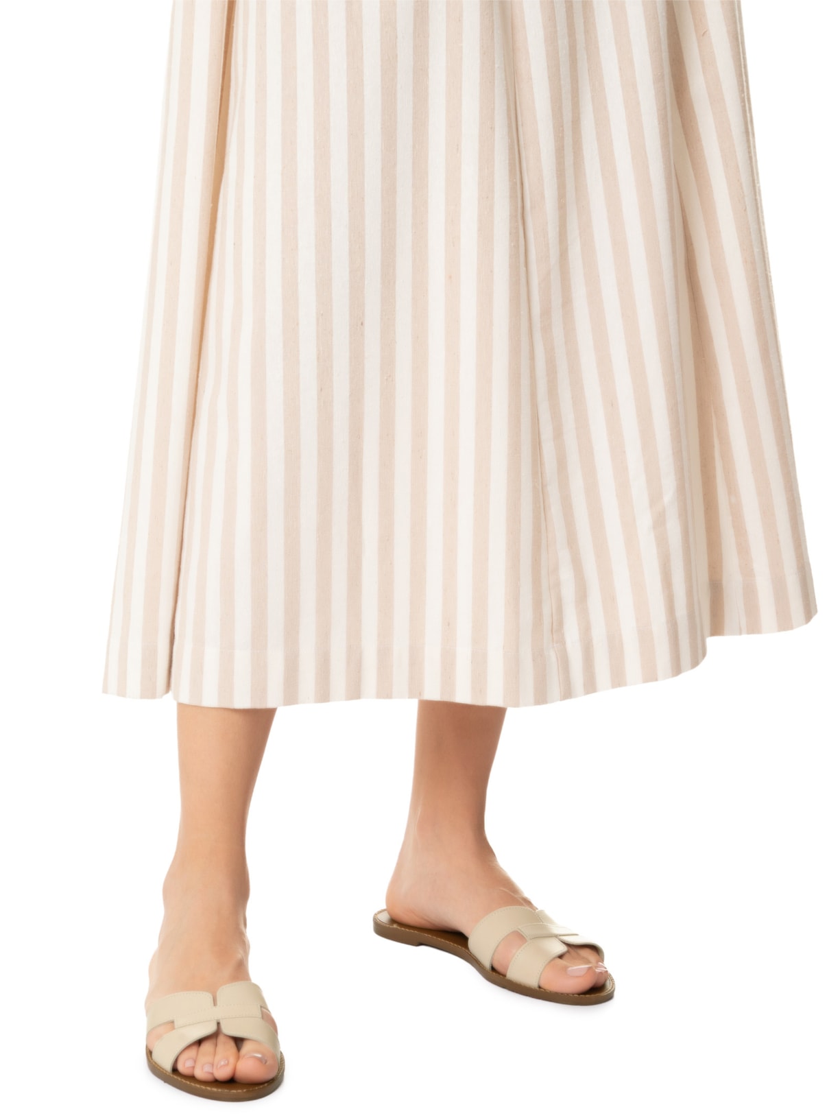 Sandália Feminina Rasteira Tira Vazada Off White Arezzo