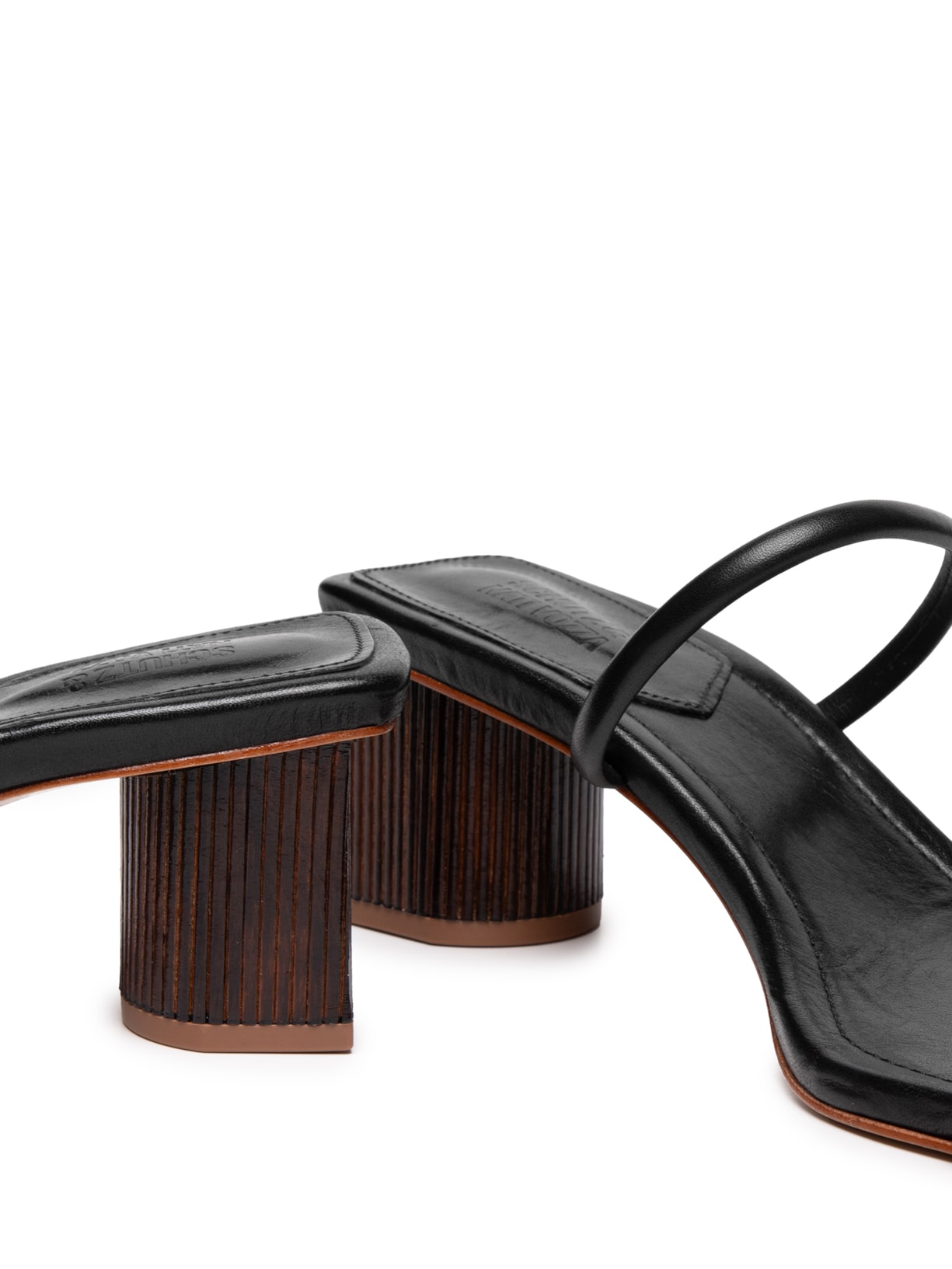 Sandália Feminina Salto Atanado Prime Preto Schutz + Nati Vozza