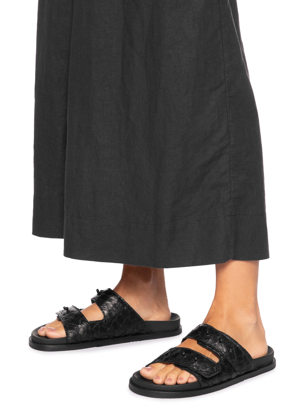 Sandália Feminina Slide Tiras Pirarucu Preto Osklen