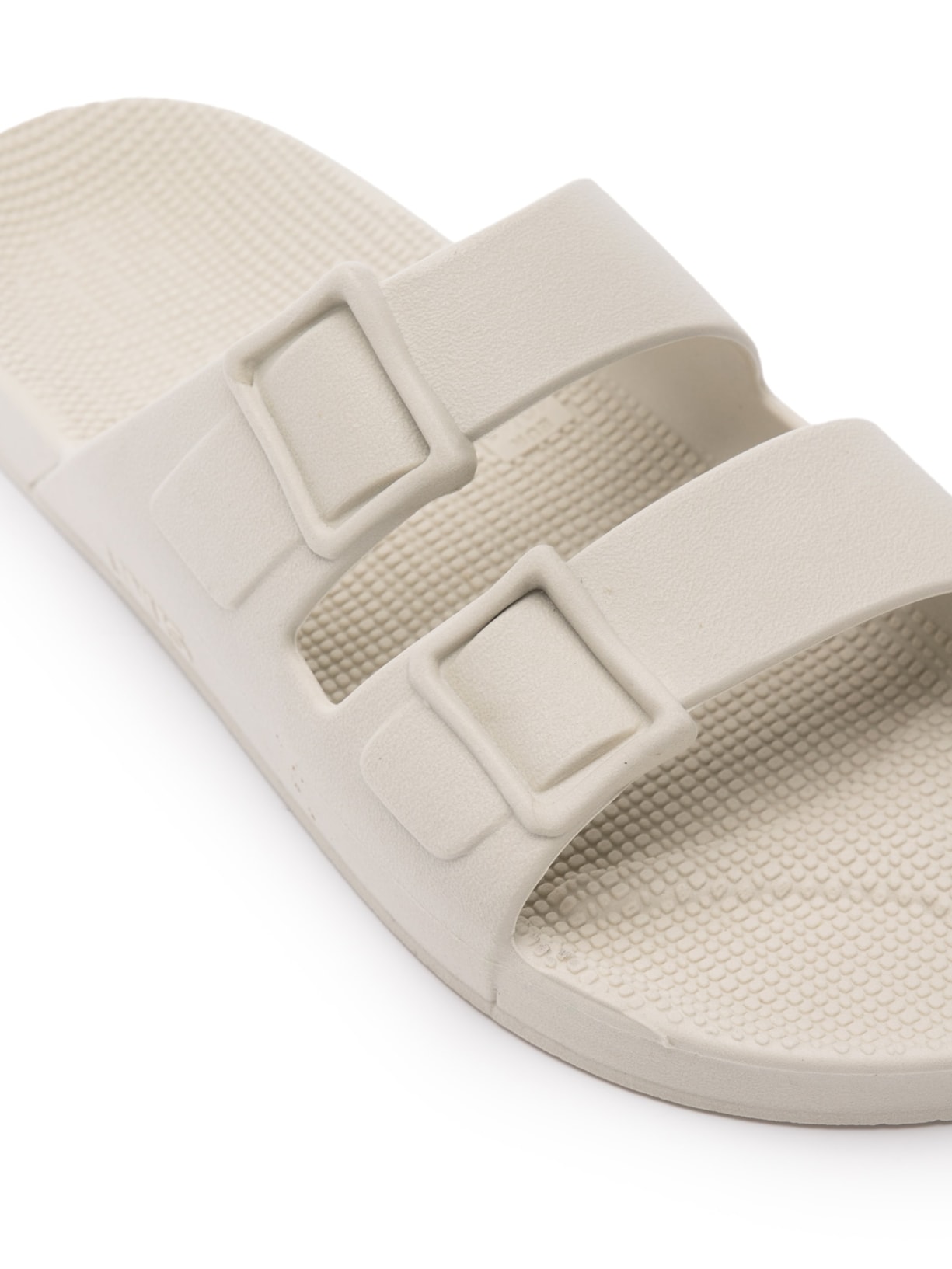 Sandália Unissex Baunilha Off White Linus