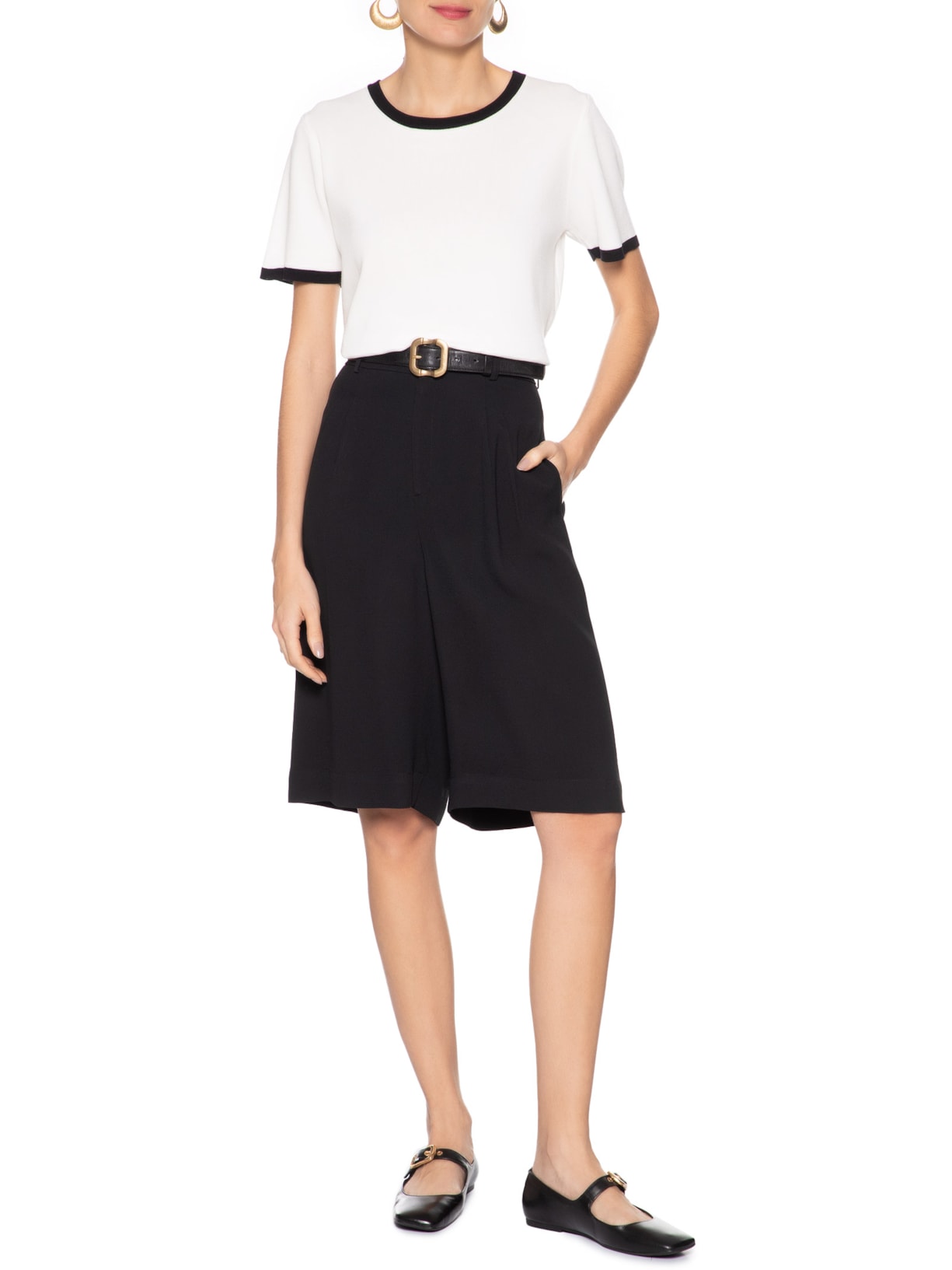 Sapatilha Couro Bico Quadrado Fivela Preto Arezzo