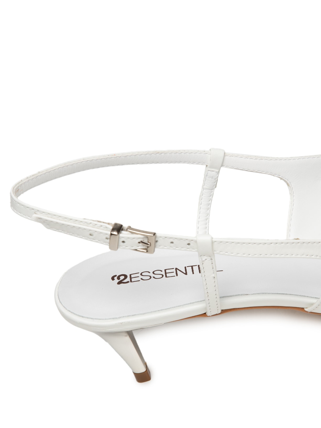 Scarpin Bico Fino Em Couro Branco '2Essential